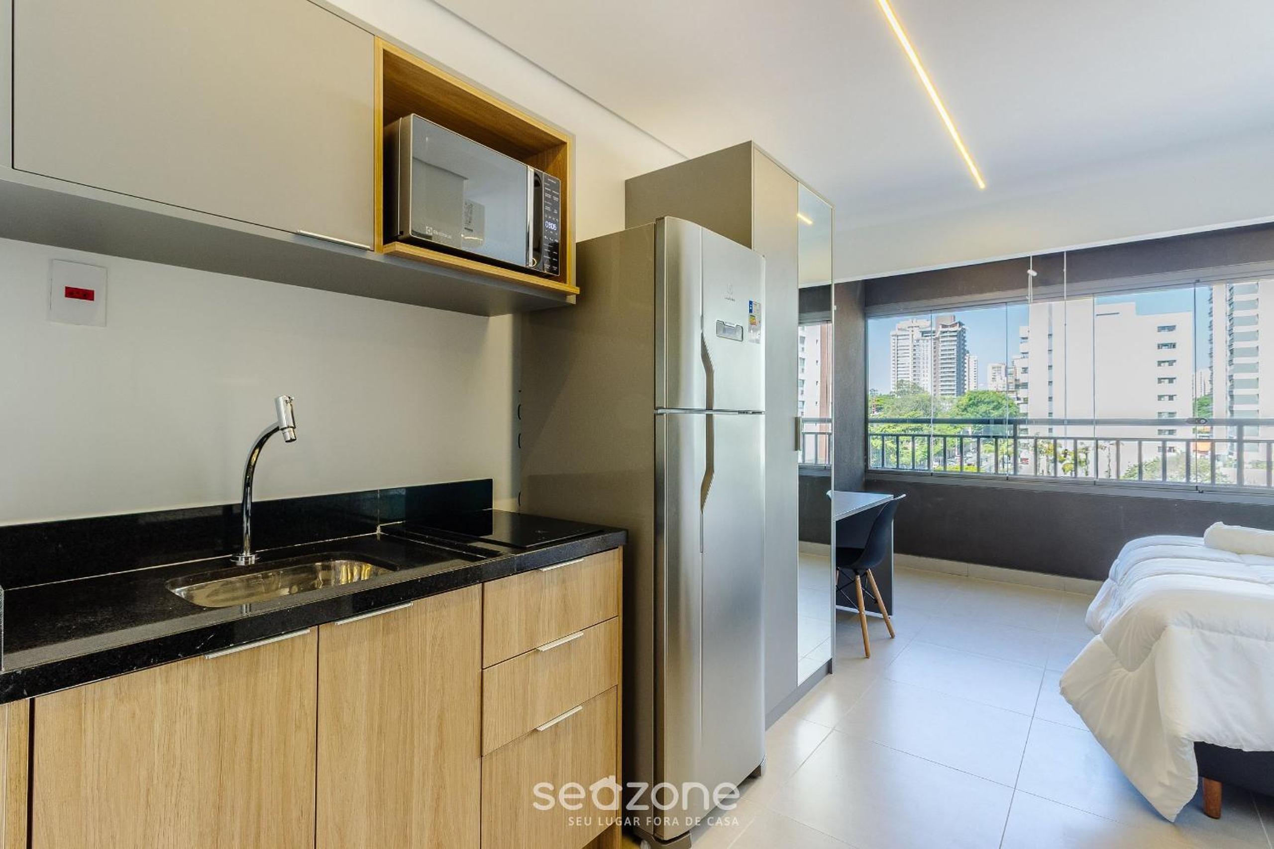 Complete Studio with Self Check-in COB0710