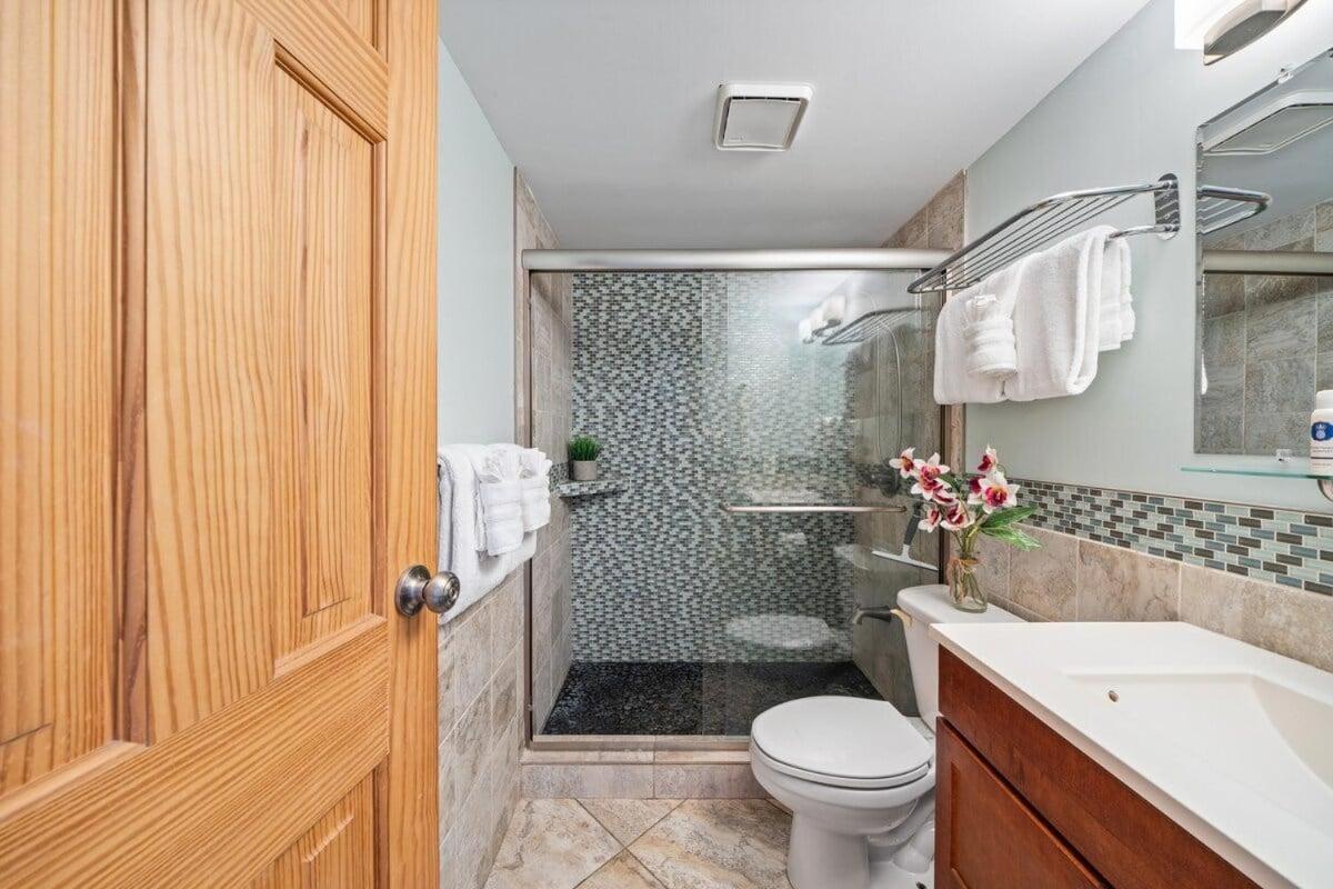 Pacific Shores B303 · PacSB303 Spacious Kihei 2BR w/Pool, AC & S