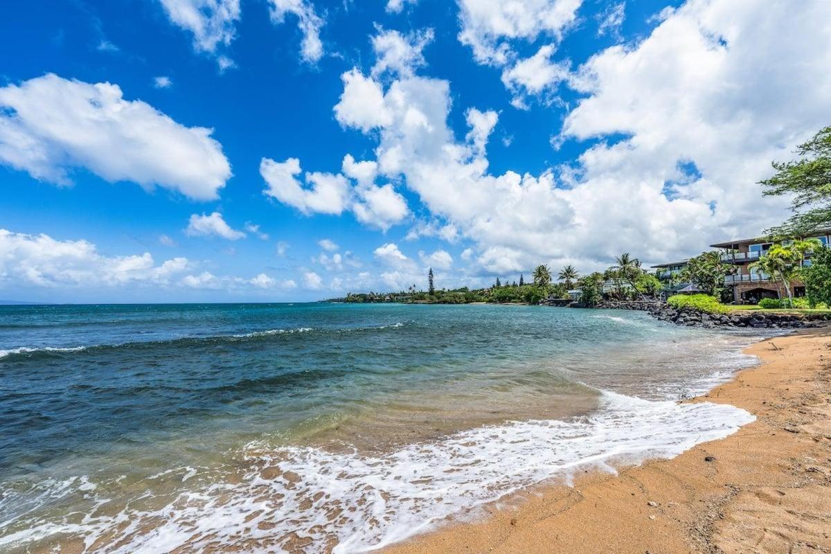 Kahana Village 26 · KHV 26 2BD Direct Ocean Front with Amazing S