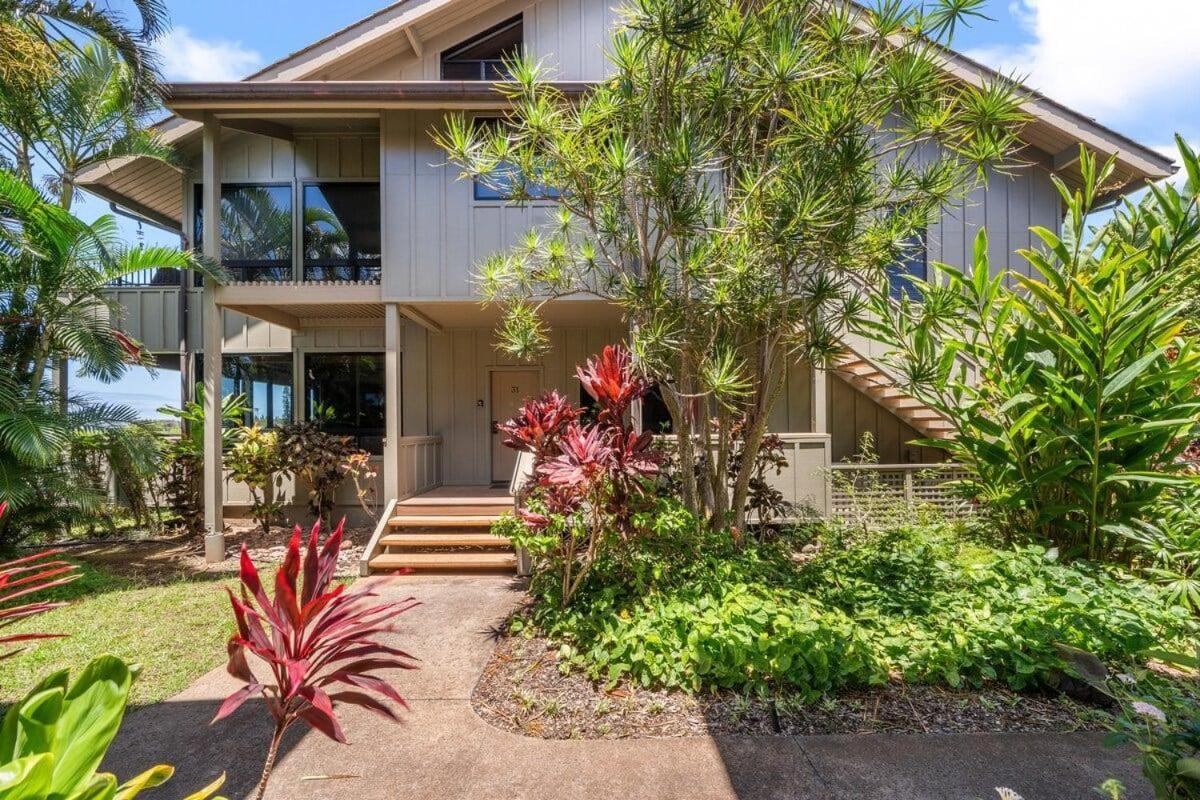 Kahana Village 31 · KHV 31 Spacious Direct Oceanfront 3BD Condo