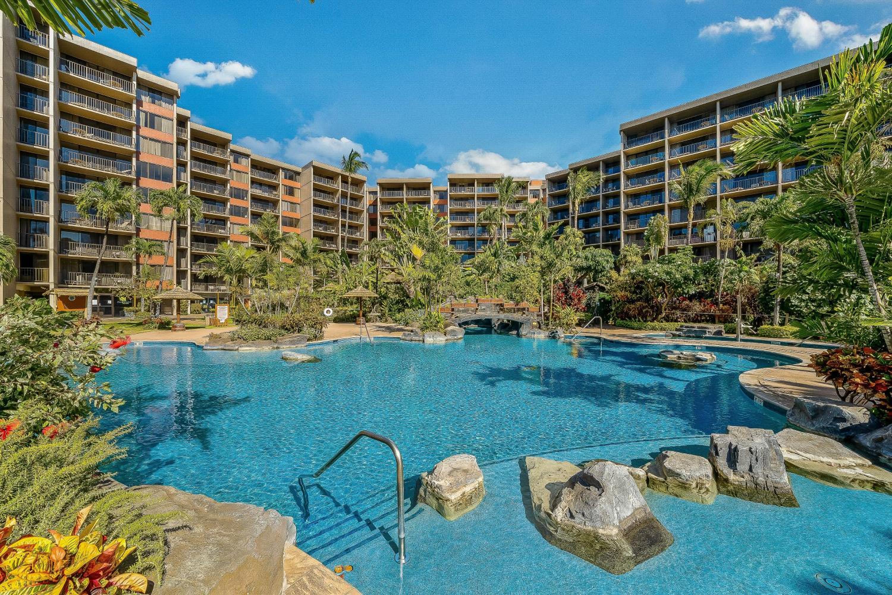 Kaanapali Shores 709 · Tropical Hawaiian Getaway 1BD Ocean View