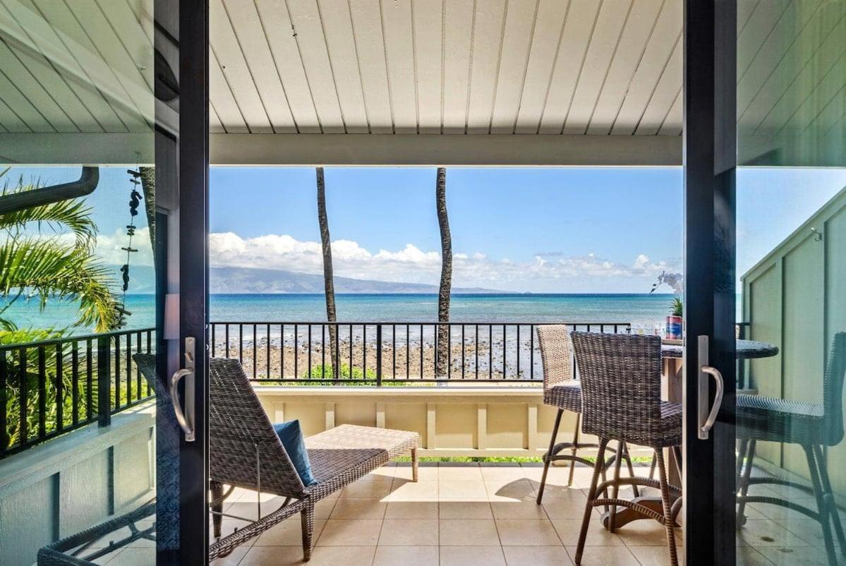 Kahana Village 32 · KHV 32 Direct Oceanfront Views Remodeled 2BD