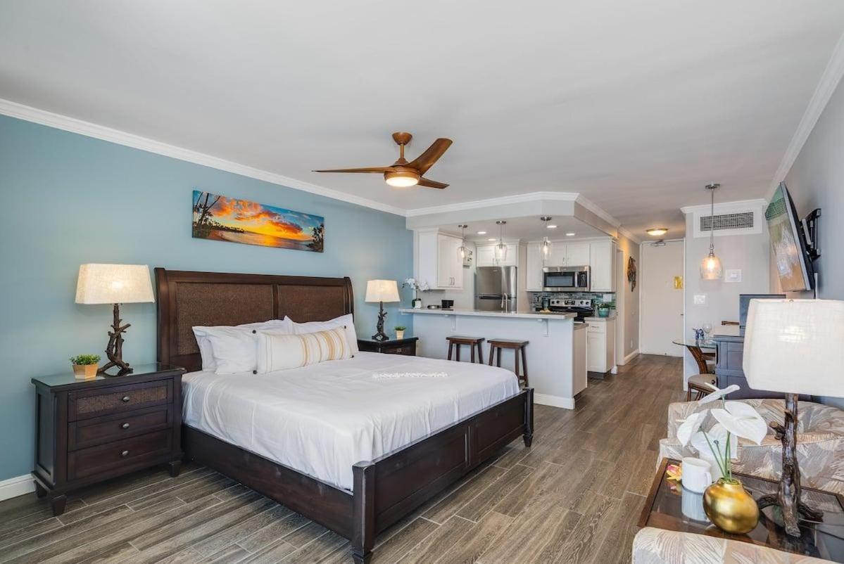 Lahaina Shores 215