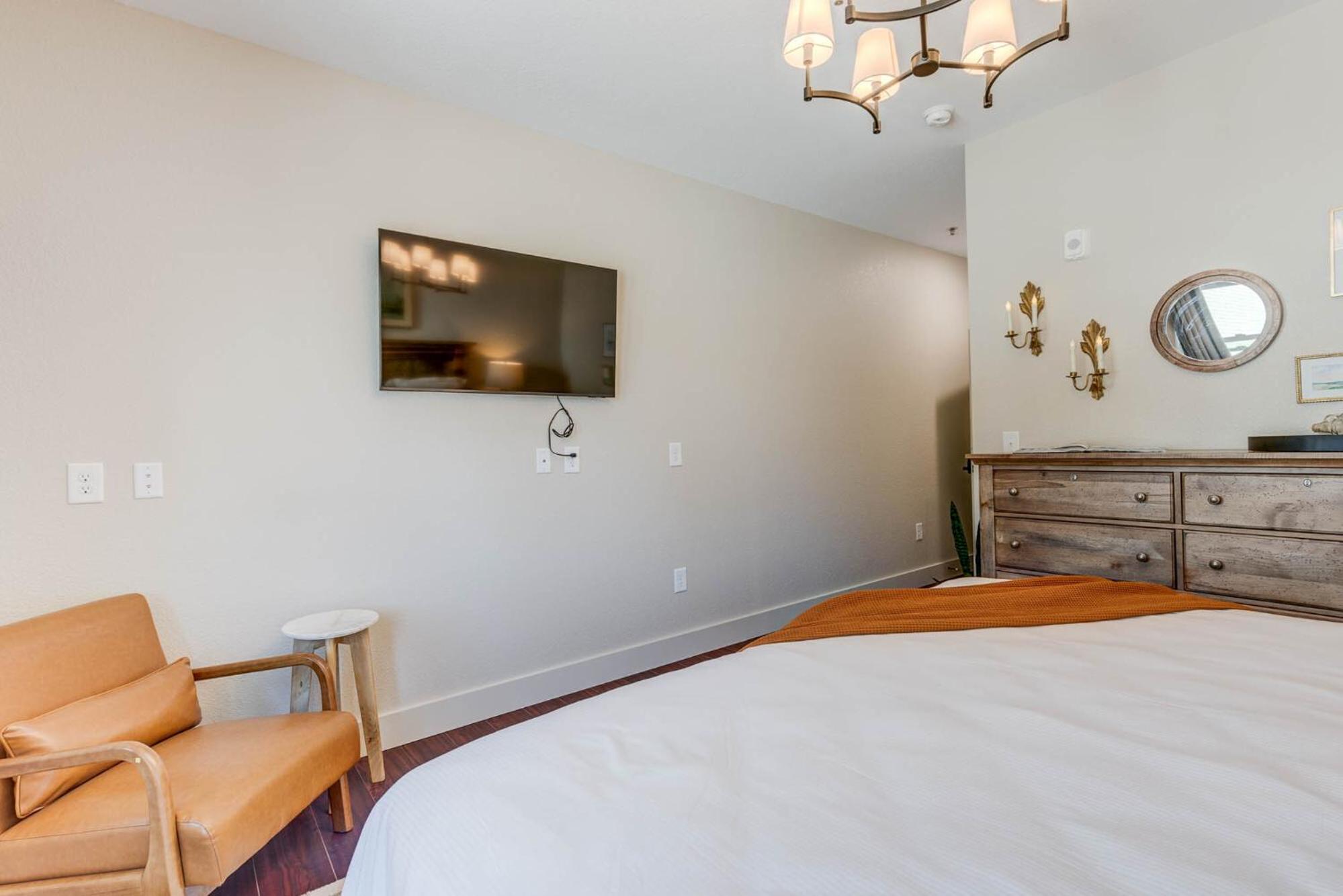 The Pearl Hotel