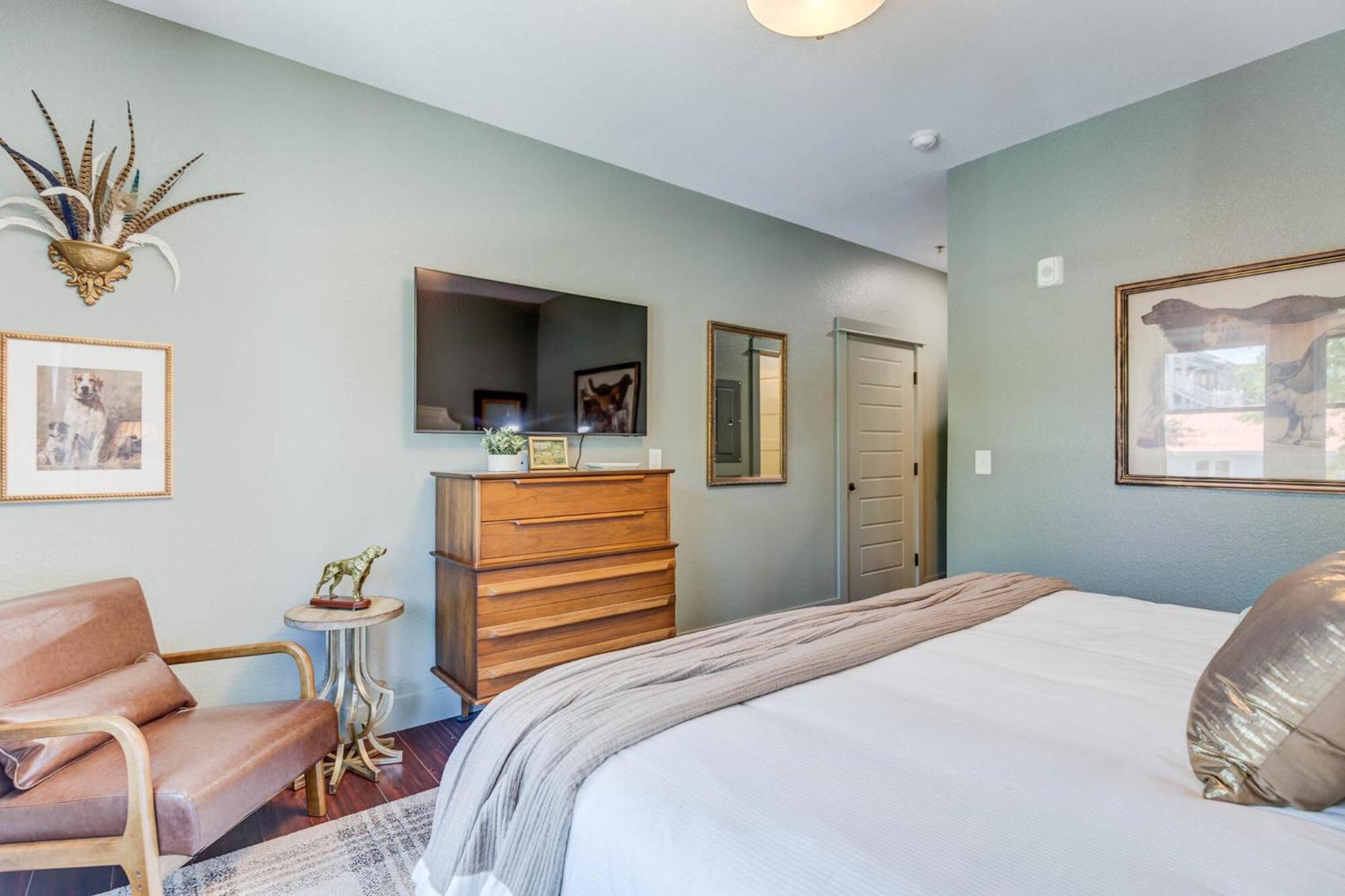 The Pearl Hotel
