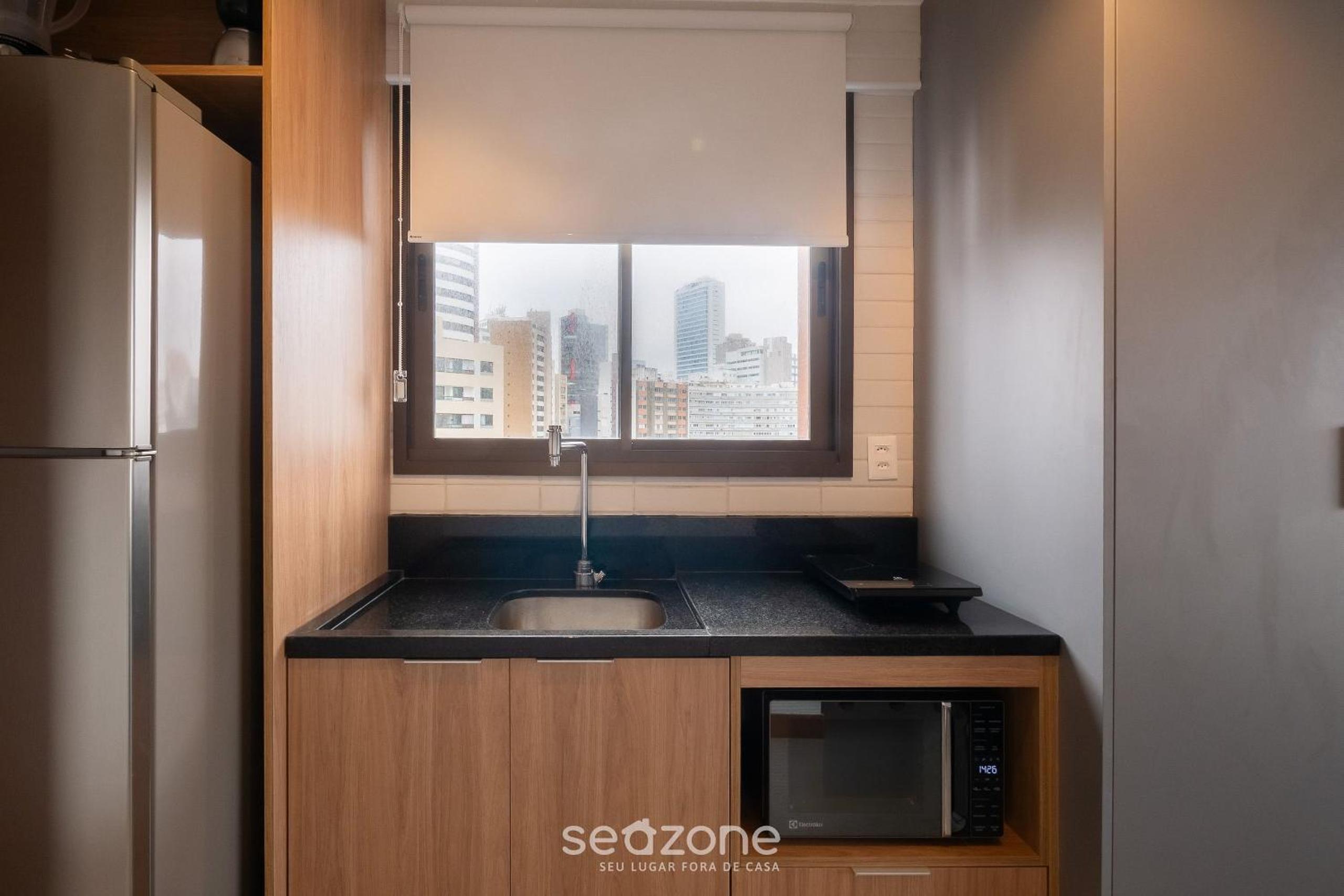 Modern and Fully Equipped Apartments 500m from Barra Beach in Salvador – ZNB
