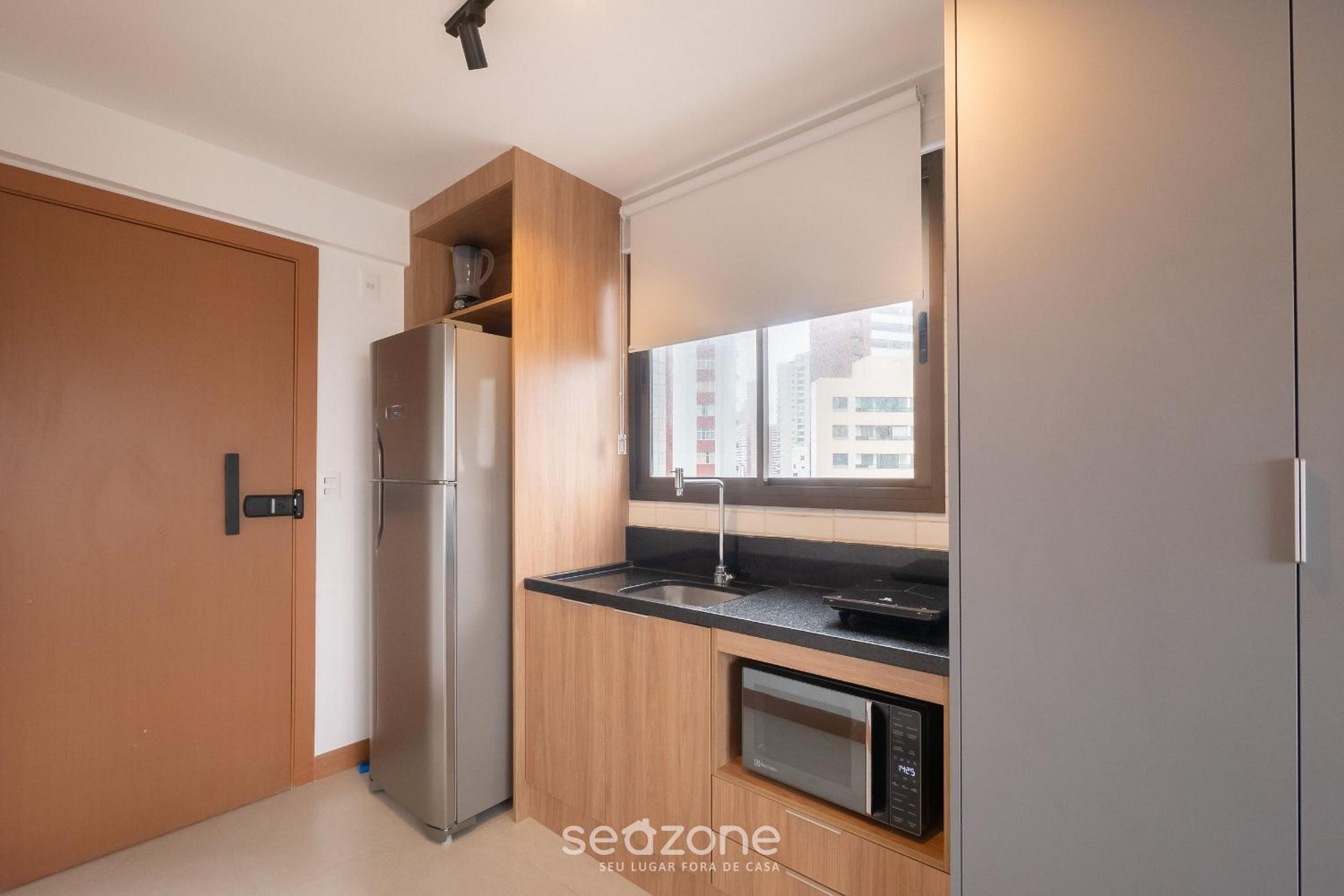 Modern and Fully Equipped Apartments 500m from Barra Beach in Salvador – ZNB