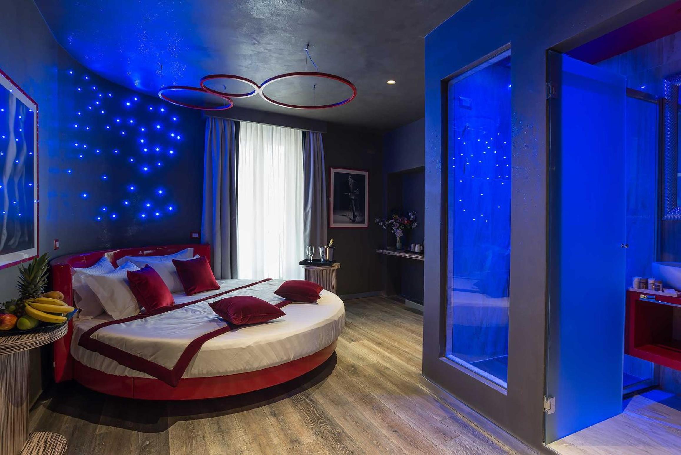 hotel room