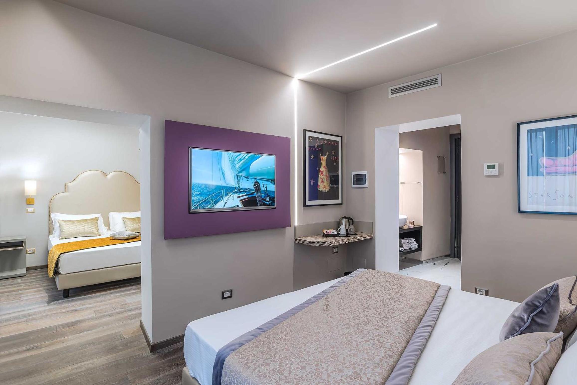 hotel room