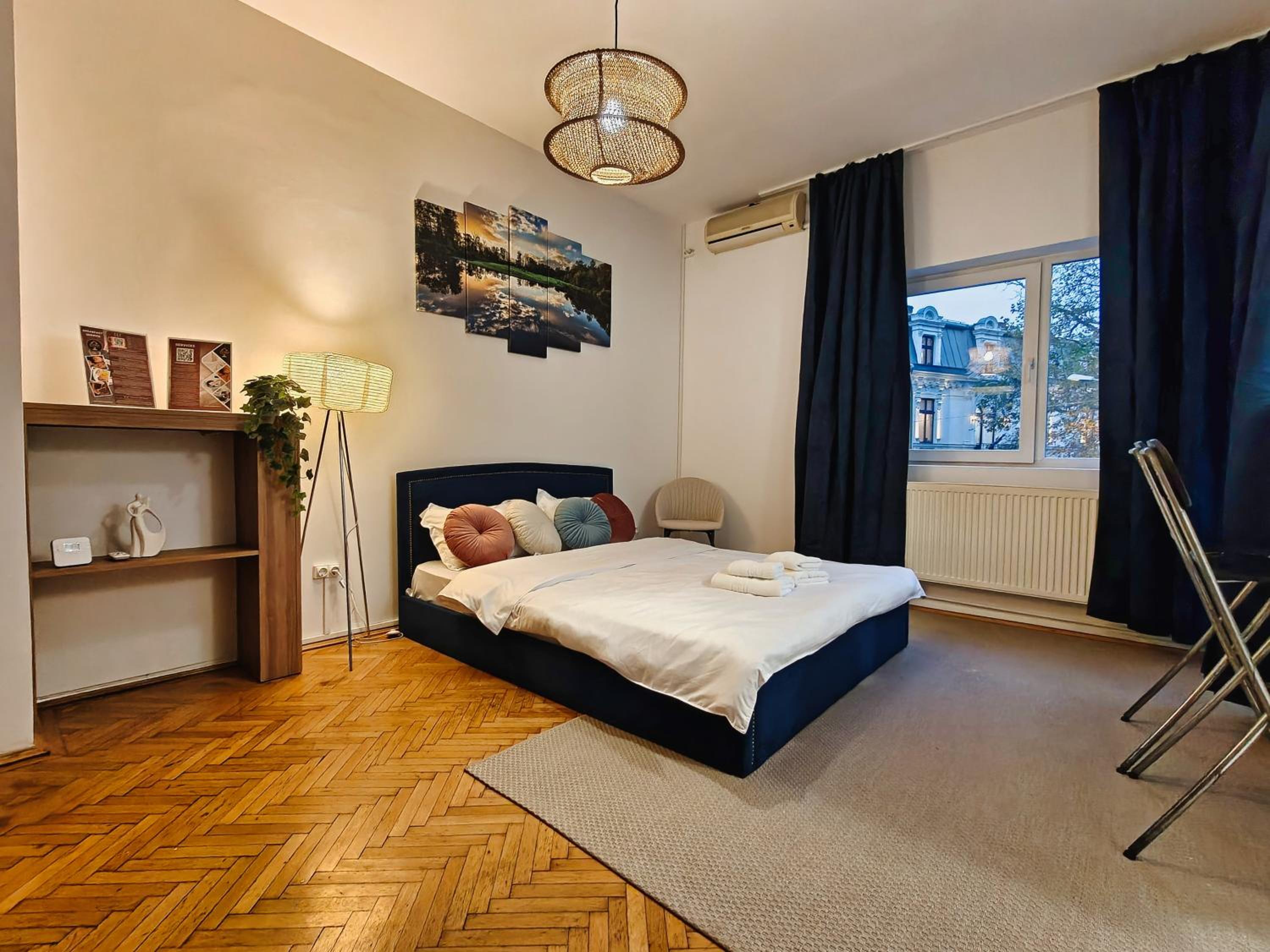 Botev Design Apartments - Walk to Old Town - Pumo Properties