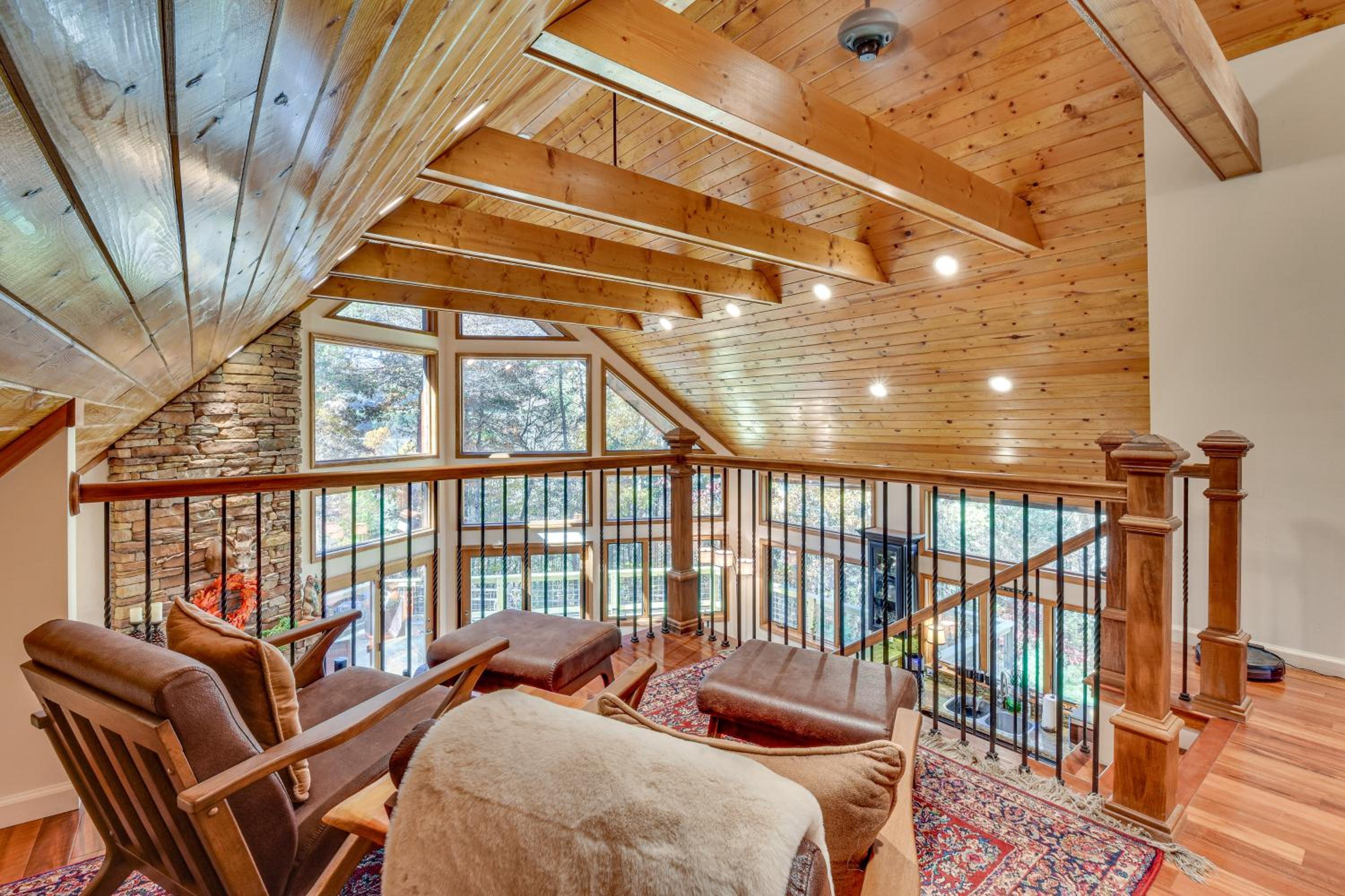 3 Mi to Vogel State Park! Family Home with Game Room