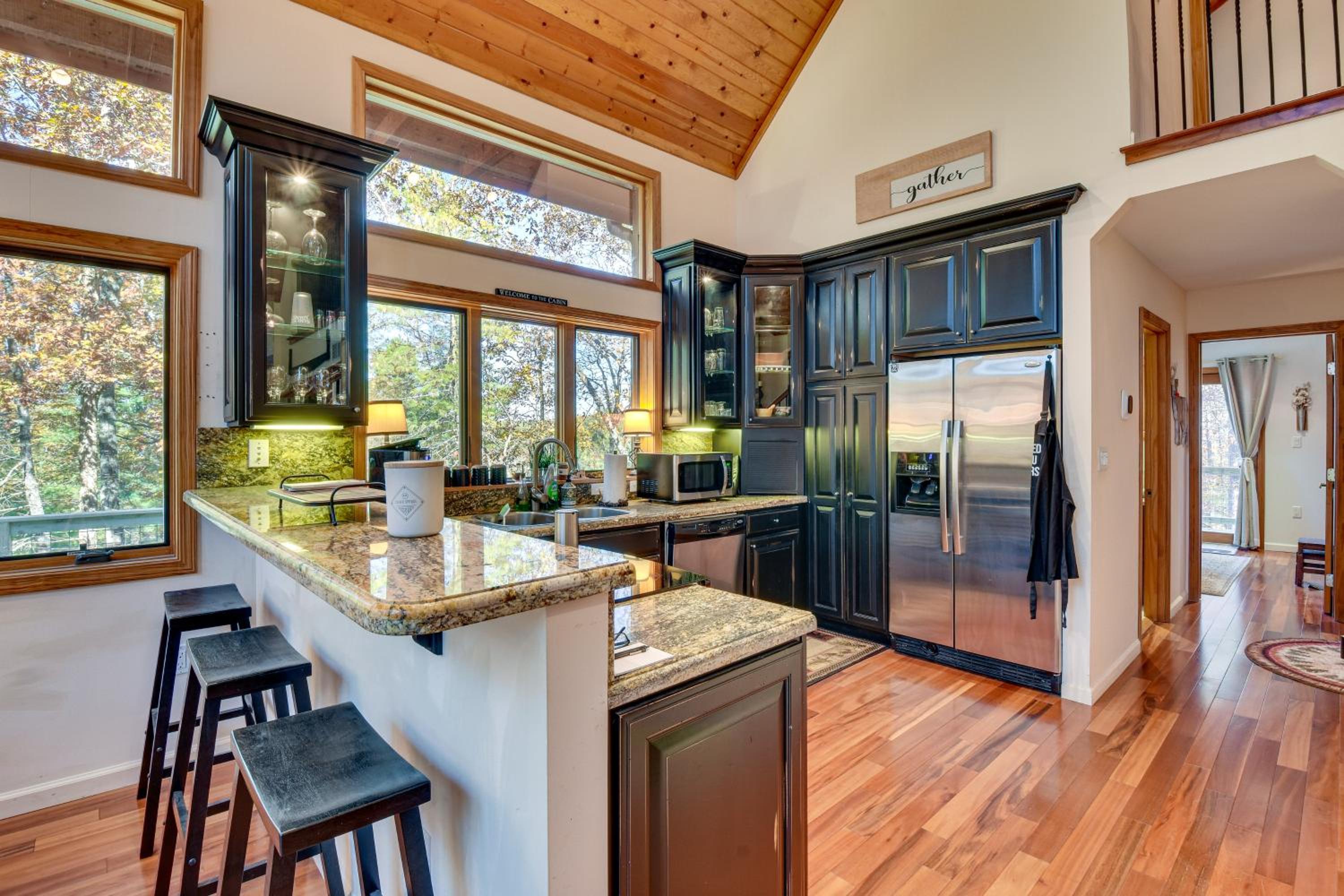 3 Mi to Vogel State Park! Family Home with Game Room