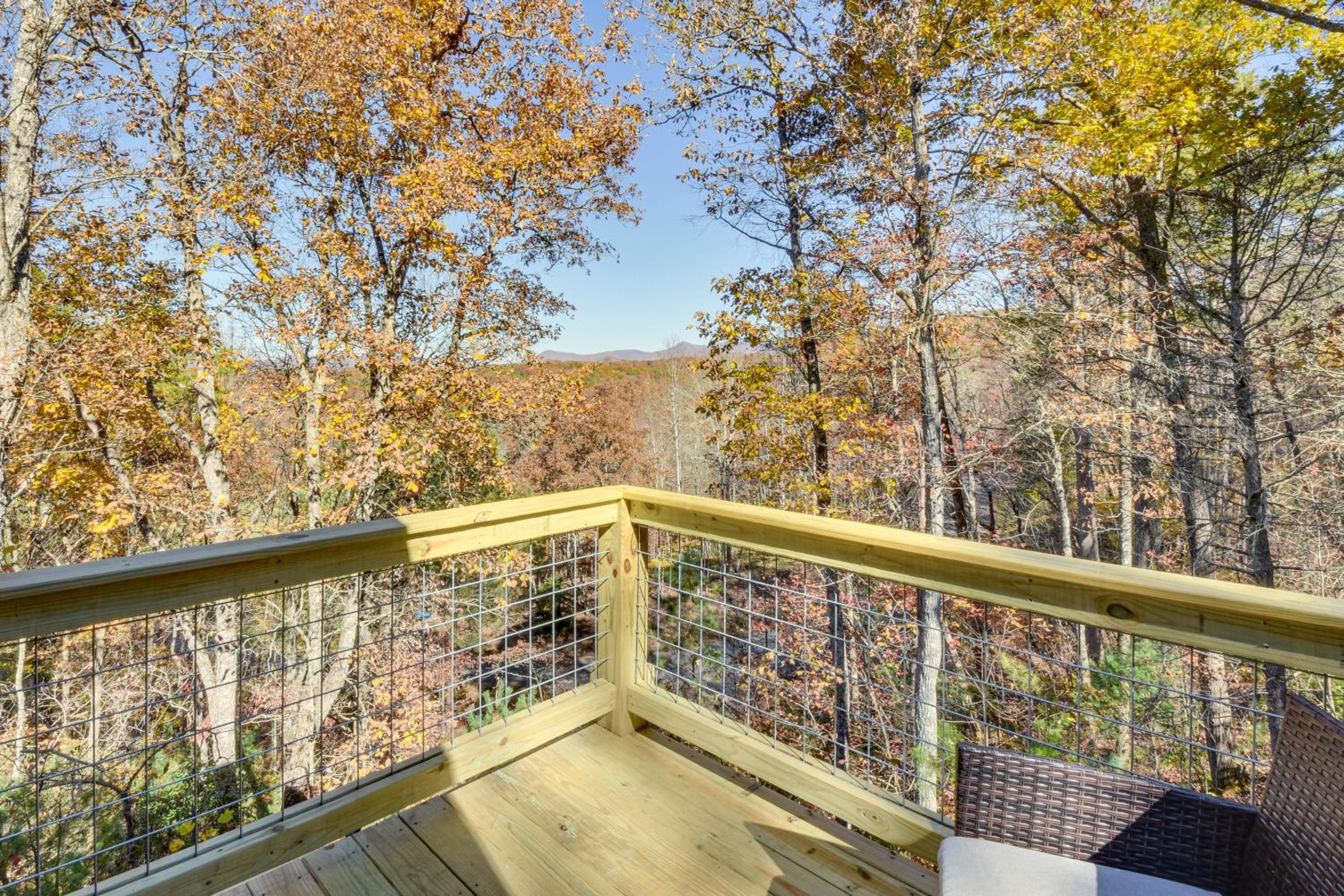 3 Mi to Vogel State Park! Family Home with Game Room