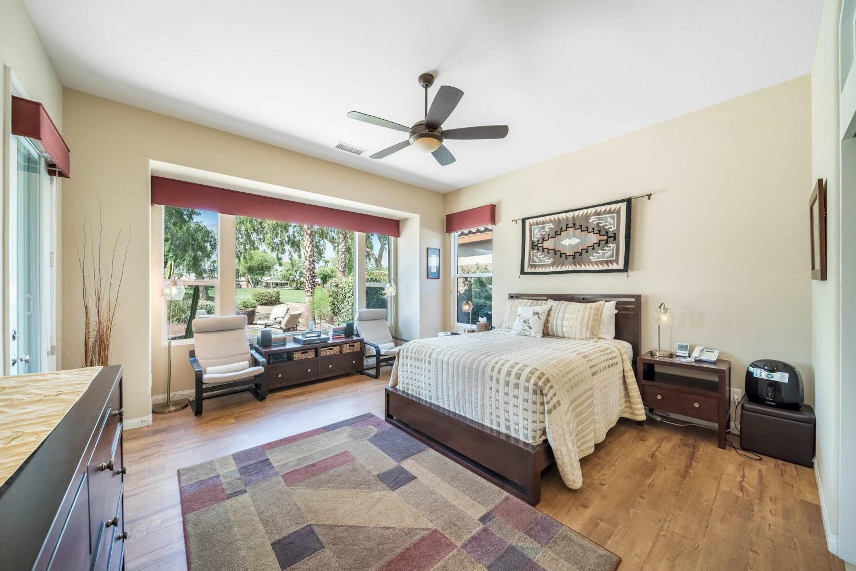 Stunning 3BD 3BR w Casita Golf VIew Community Pool