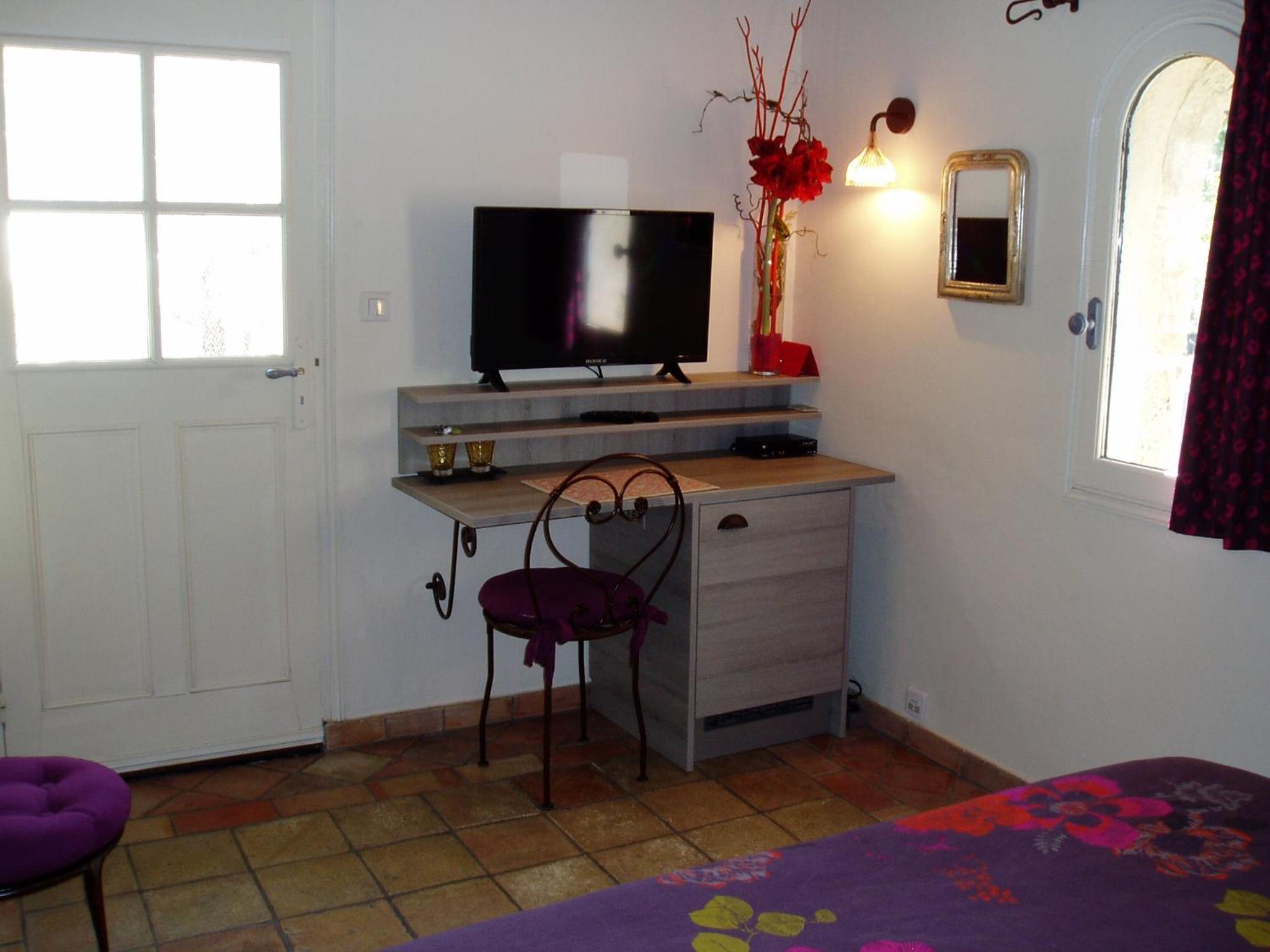 Photo 18