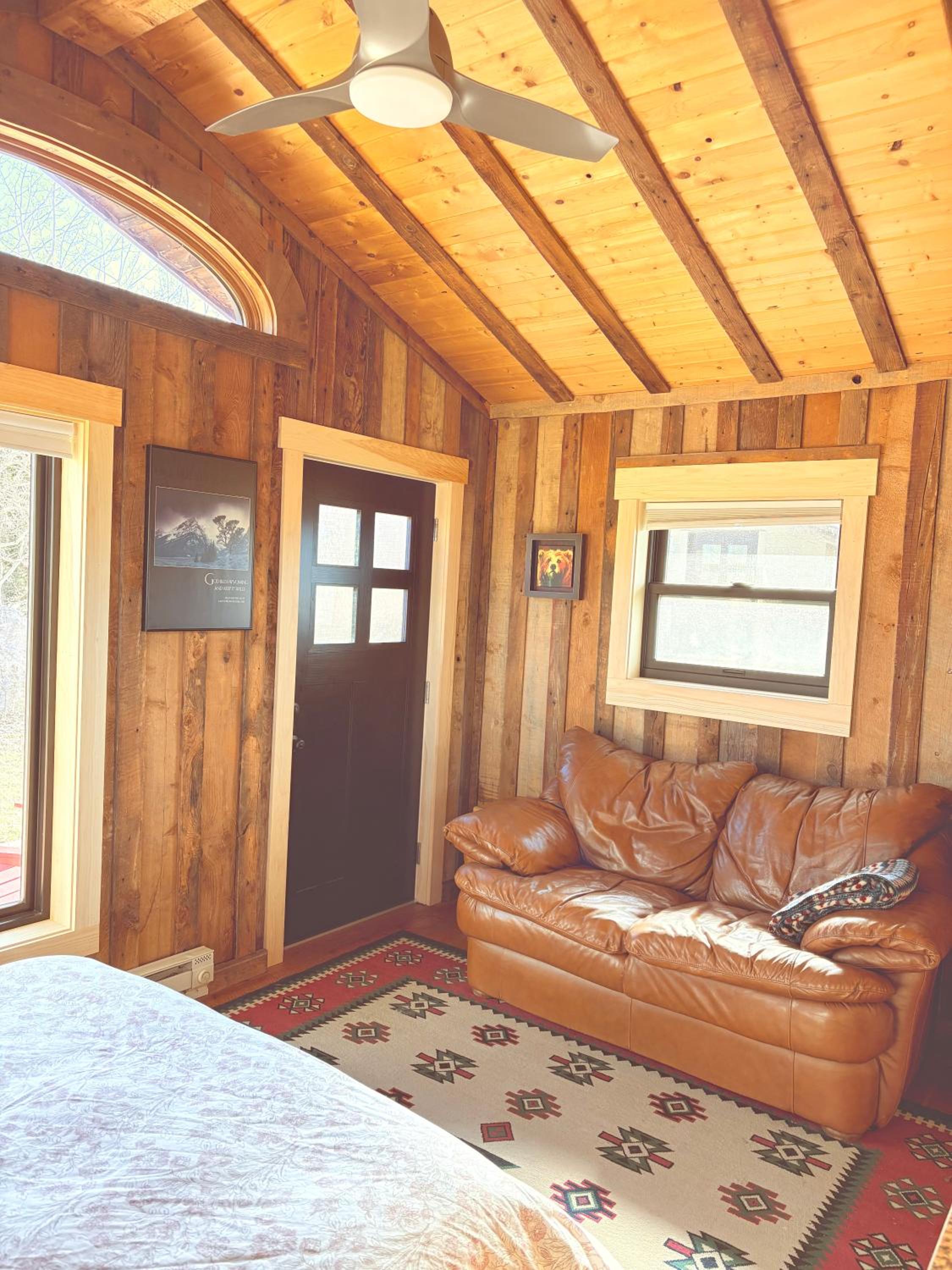 Cozy Cottage in the Tetons