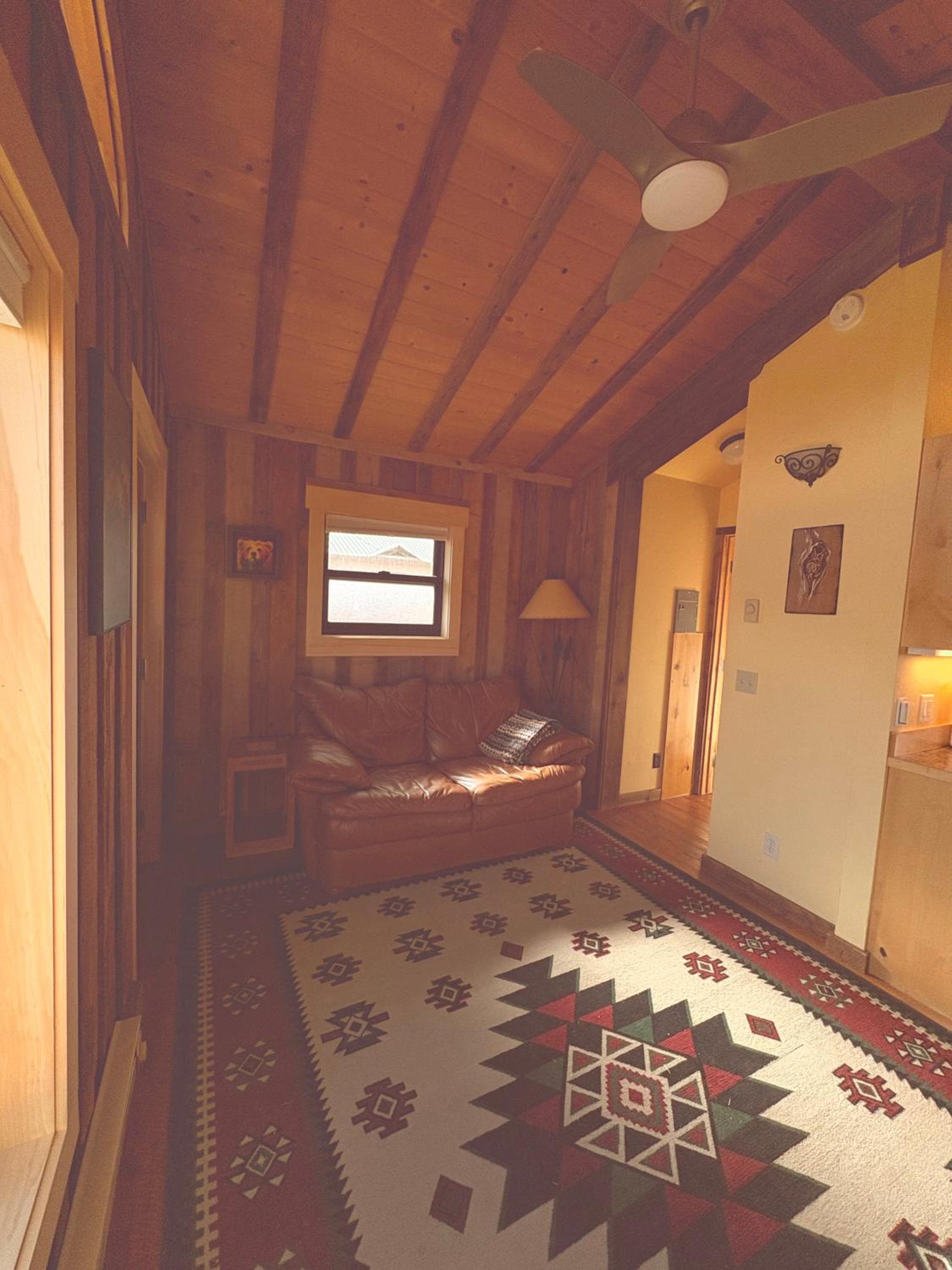Cozy Cottage in the Tetons