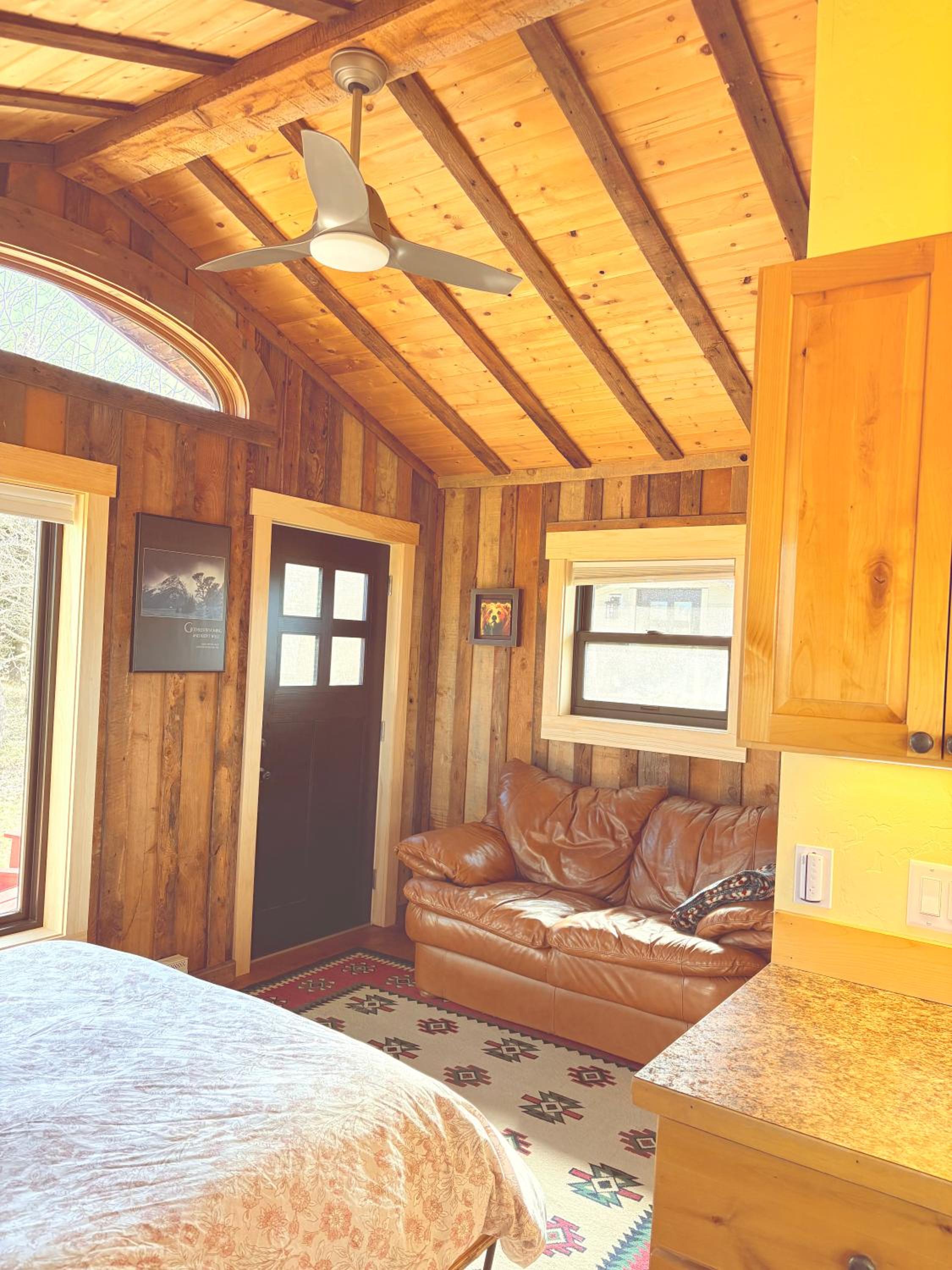 Cozy Cottage in the Tetons