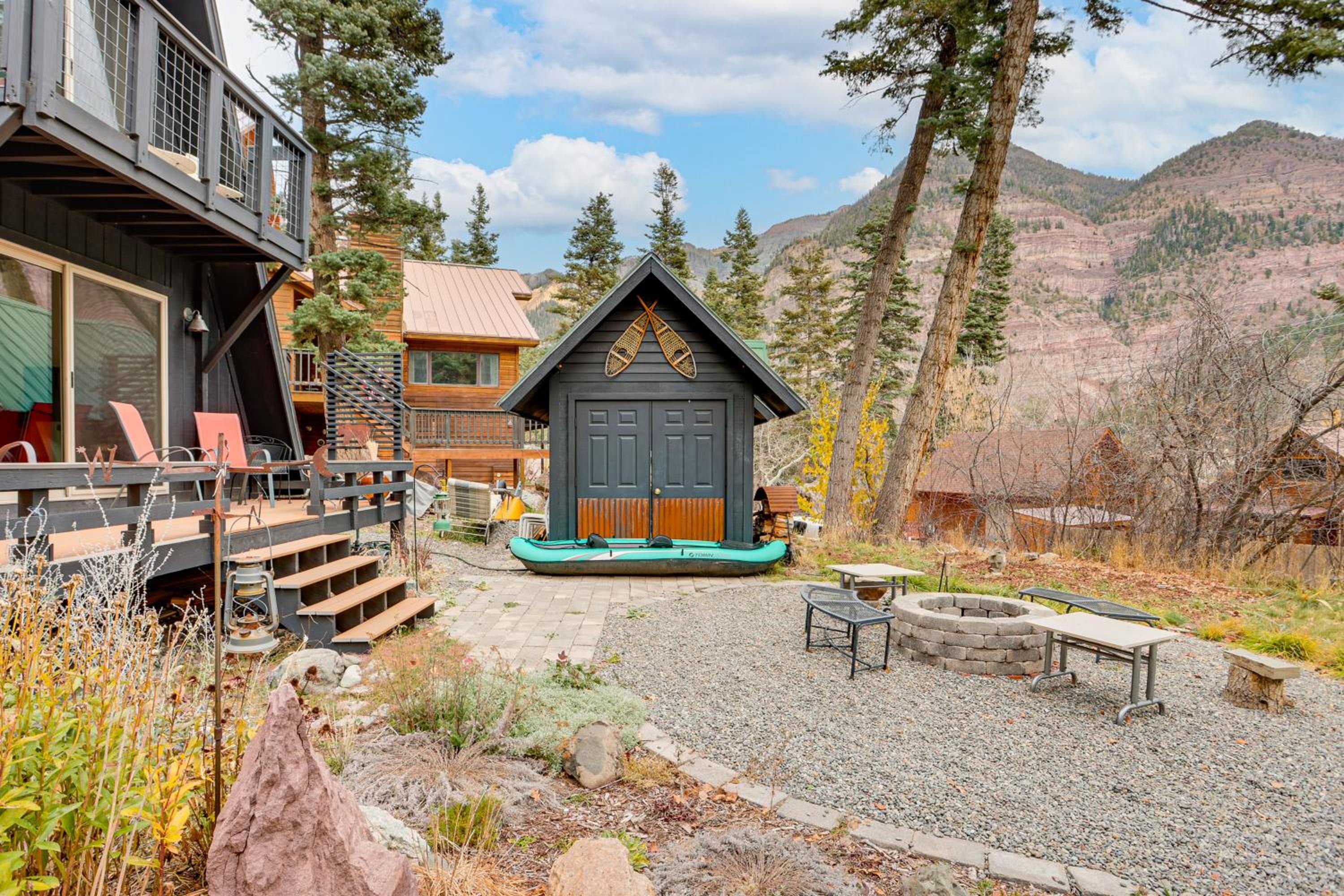 The Switzerland of America Downtown Ouray Cabin!