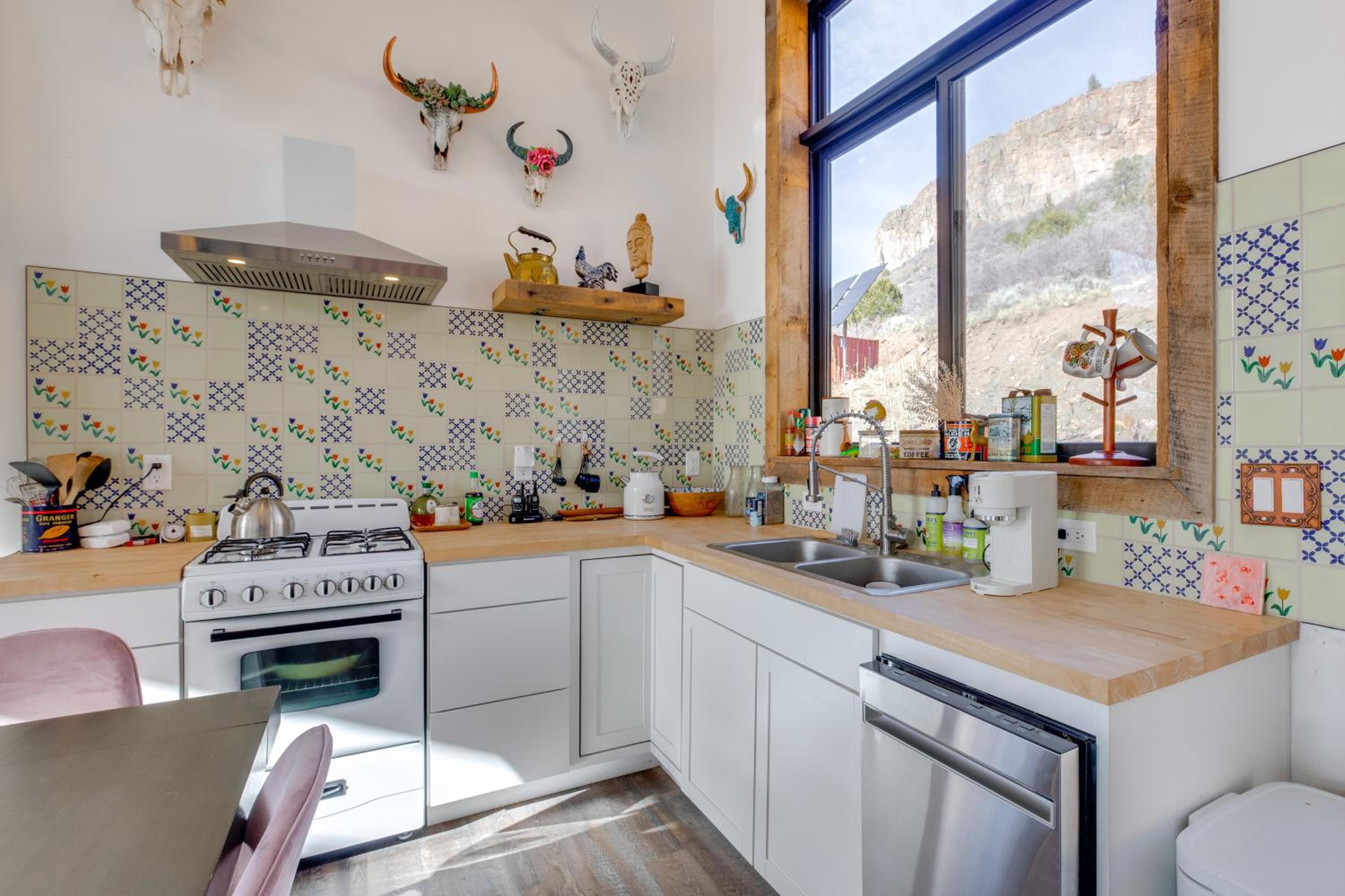 Stunning Hideaway Ranch in Black Canyon NP!