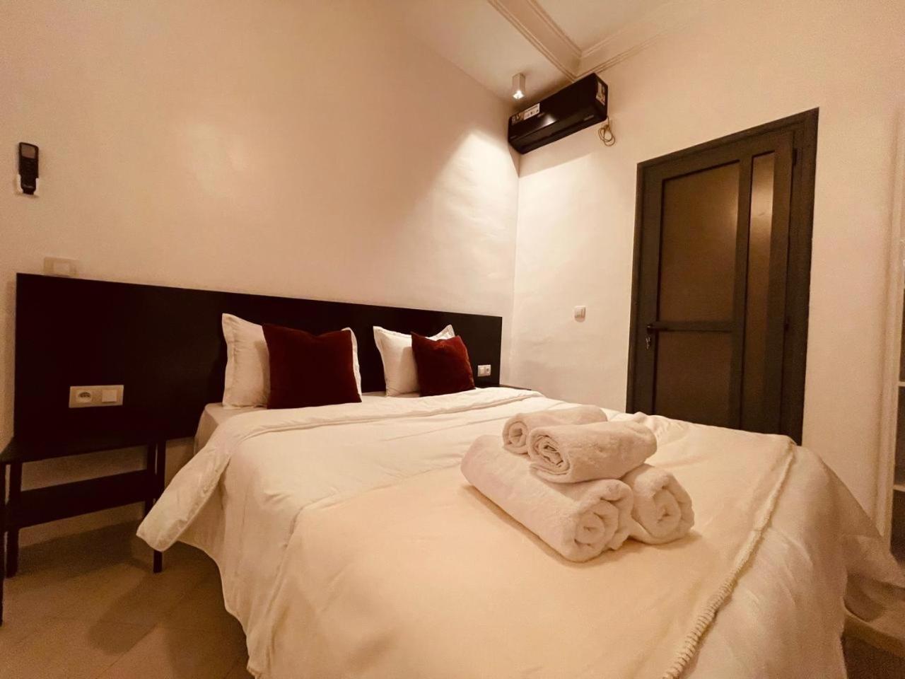 Relax Family ApartHotel - Signature Residence
