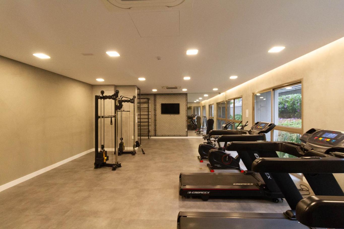 Studio com Varanda a 280m da Estacao Vila Madalena