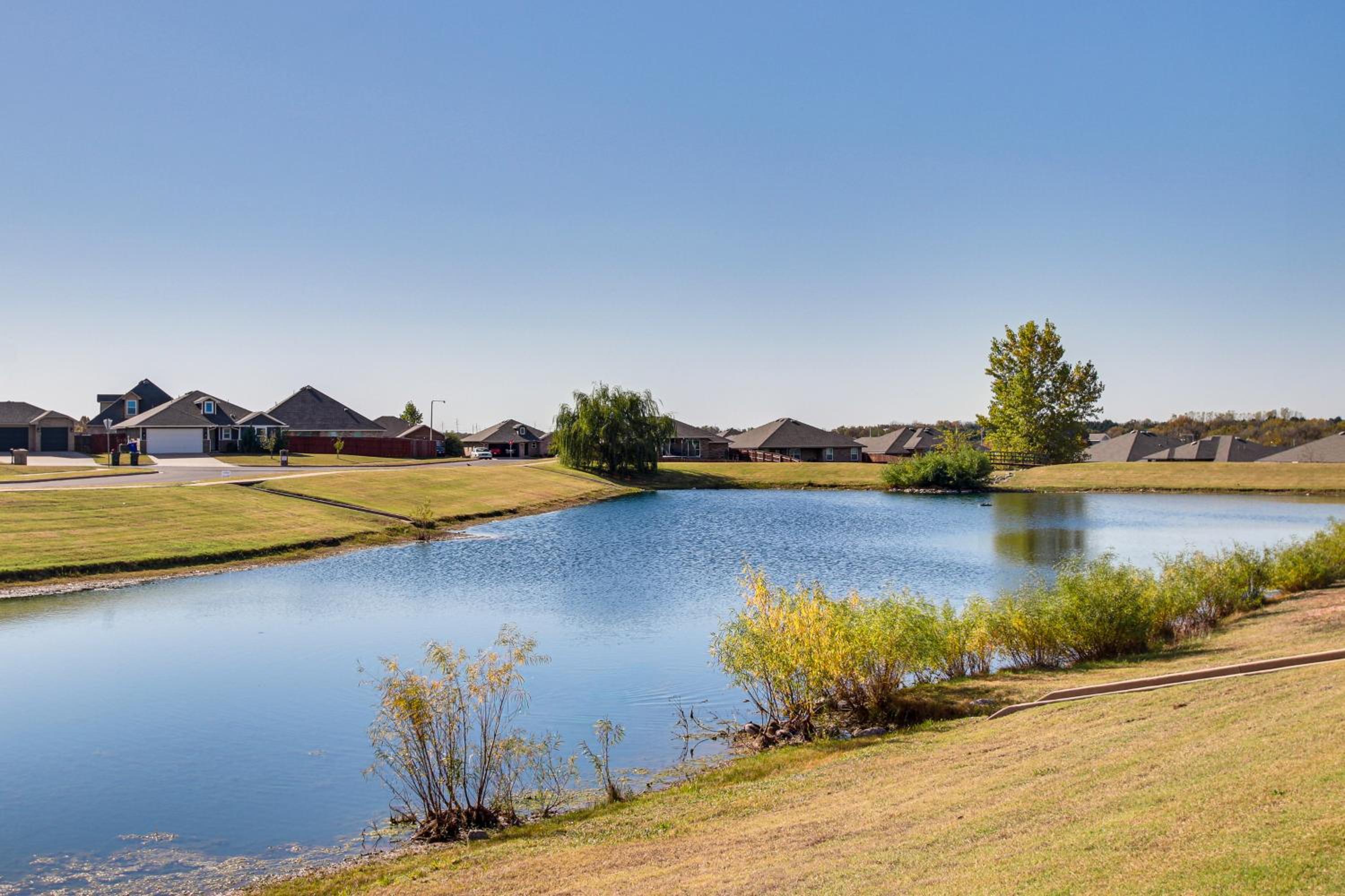 4 Mi to OU Campus and Stadium! Suburban Norman Home