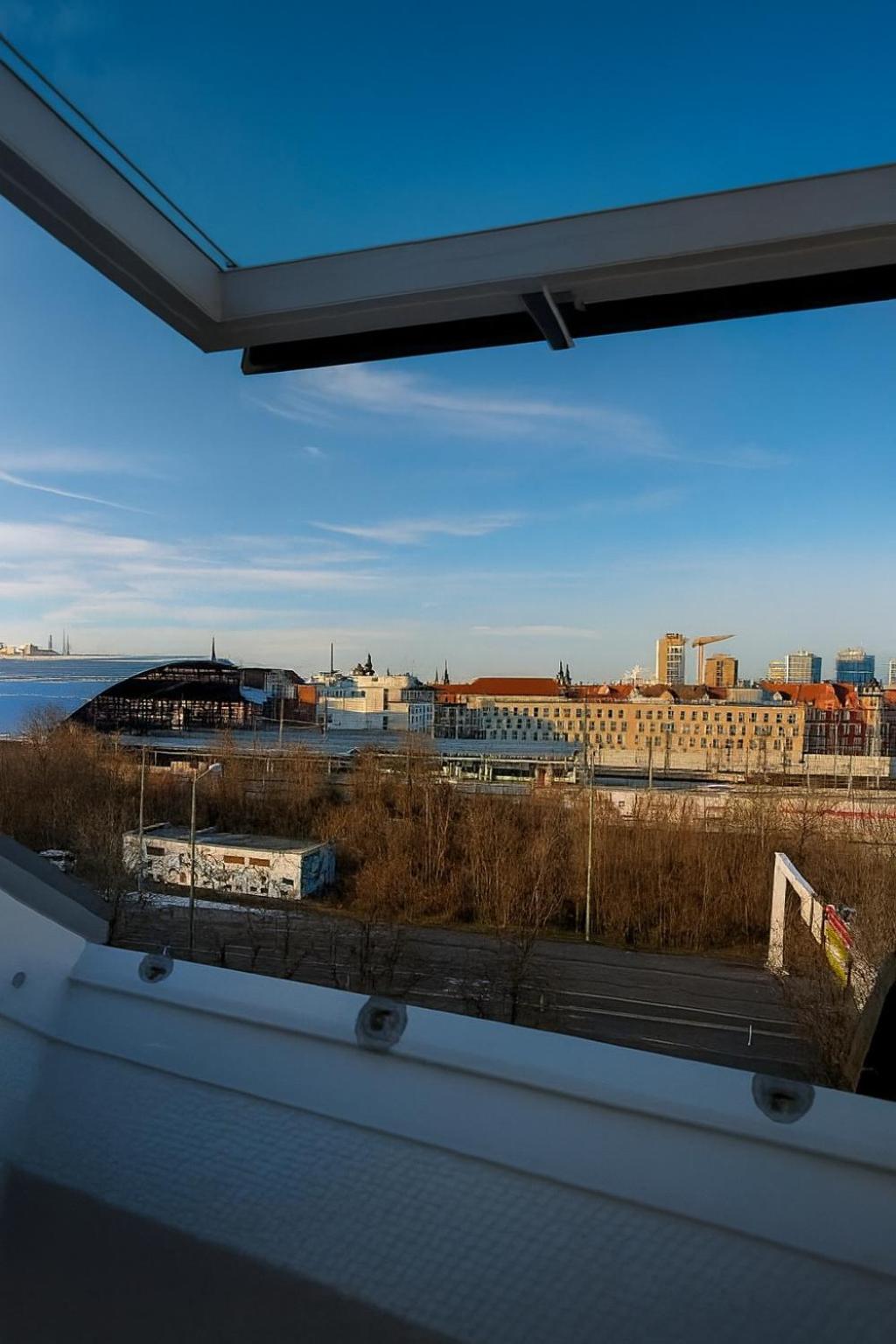 RAHA Apartments - Ihr Rückzugsort mit Panoramablick - HBF - Vollausstattung - Privat Parkplatz