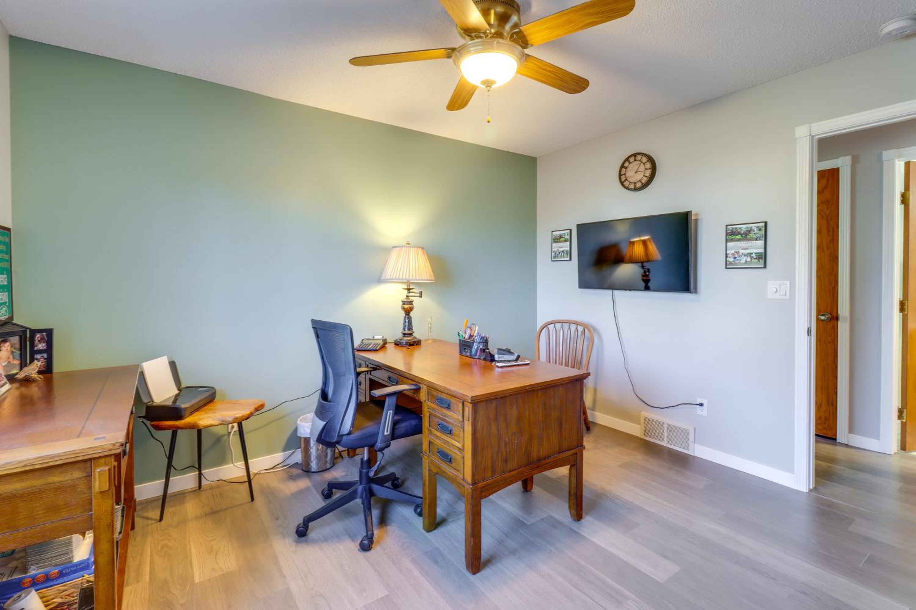Work and Play Pet-Friendly Fargo Home 6 Mi to Dtwn