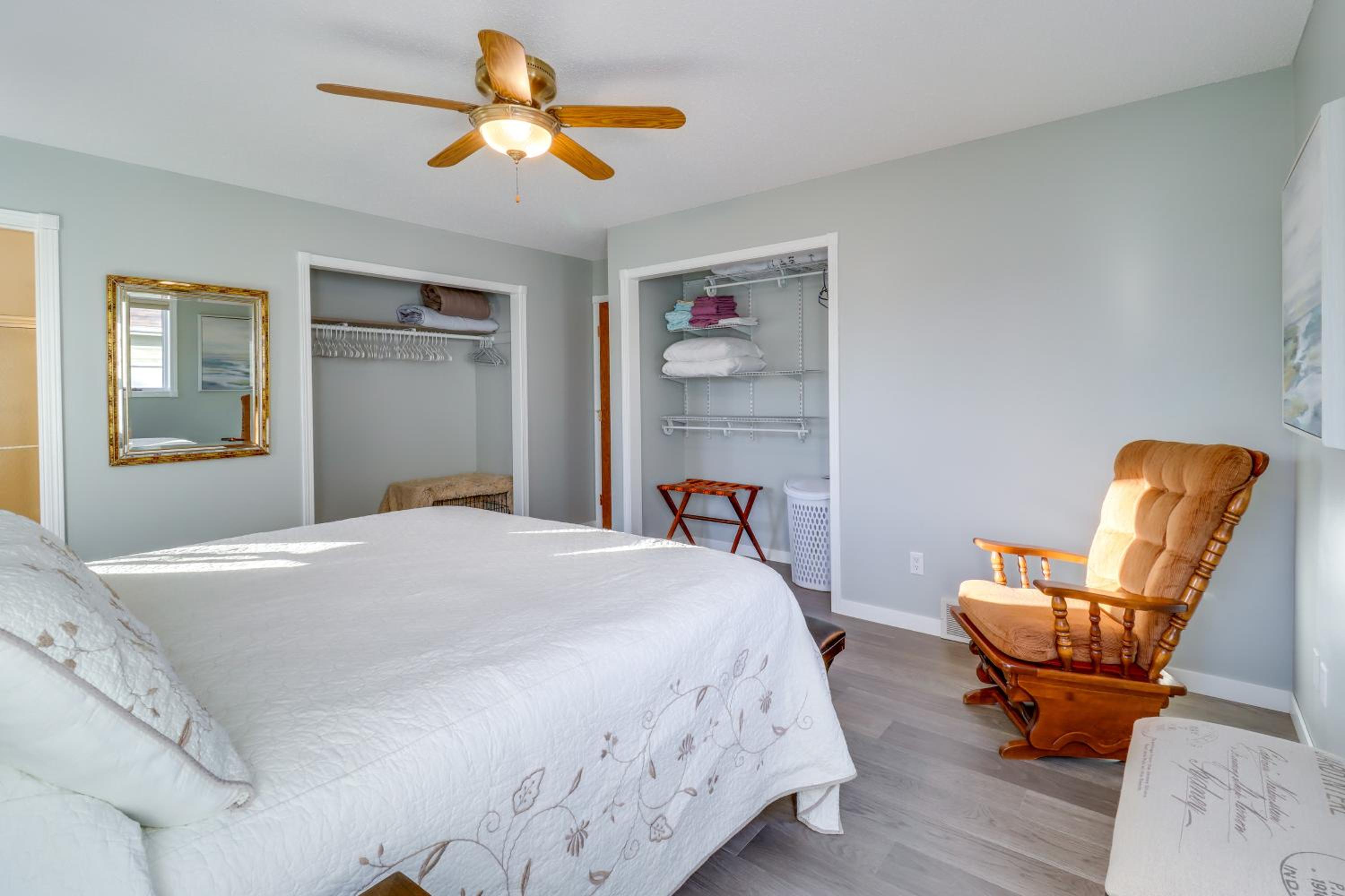 Work and Play Pet-Friendly Fargo Home 6 Mi to Dtwn