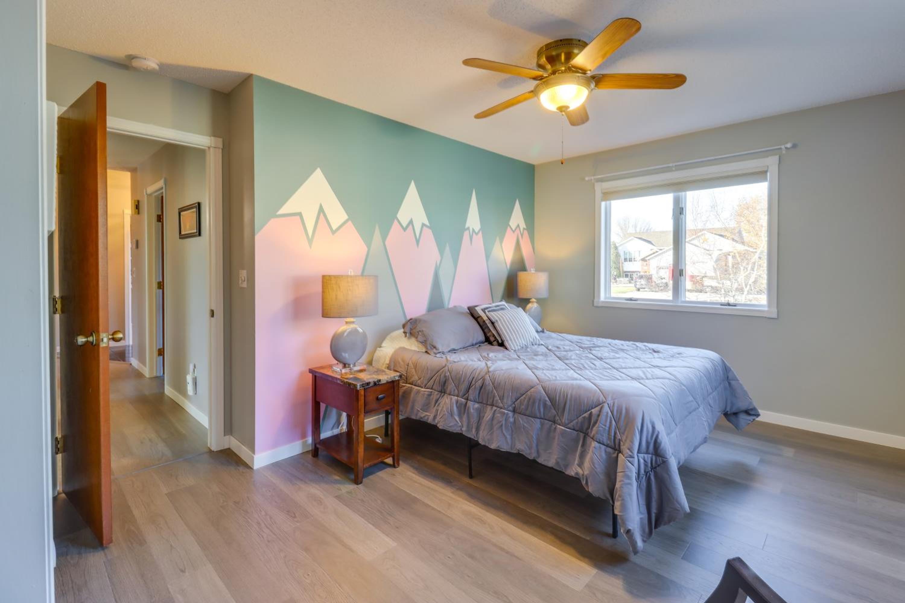 Work and Play Pet-Friendly Fargo Home 6 Mi to Dtwn
