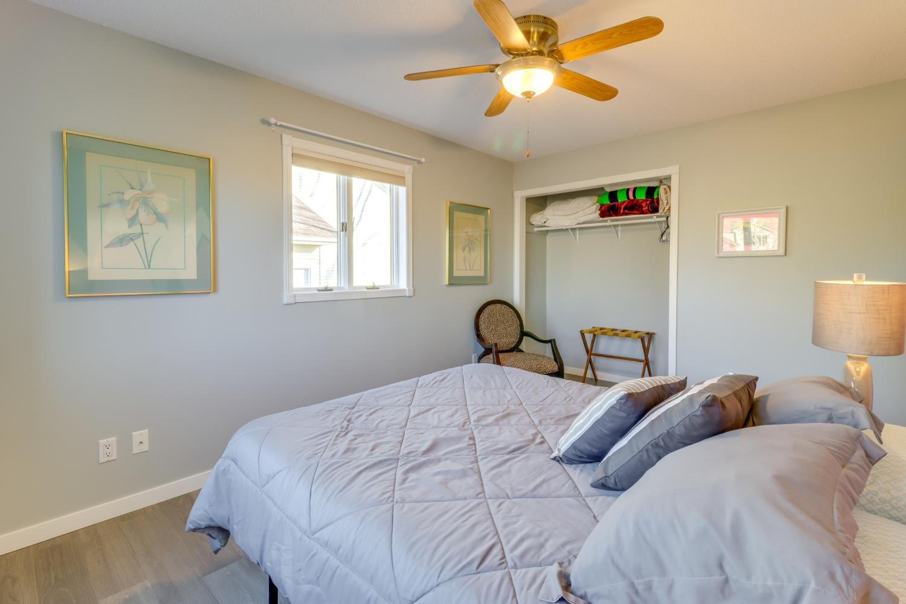 Work and Play Pet-Friendly Fargo Home 6 Mi to Dtwn
