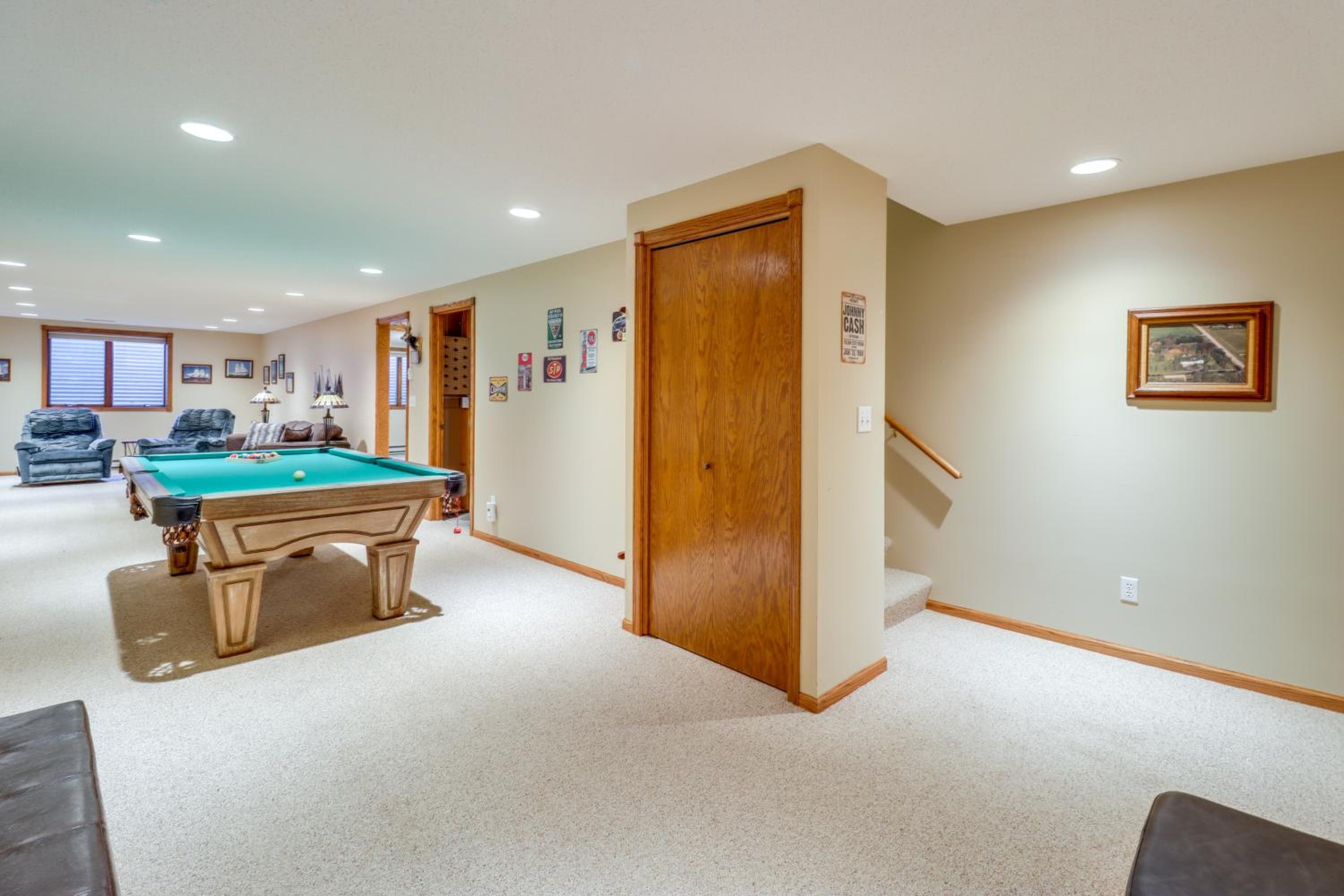 Work and Play Pet-Friendly Fargo Home 6 Mi to Dtwn