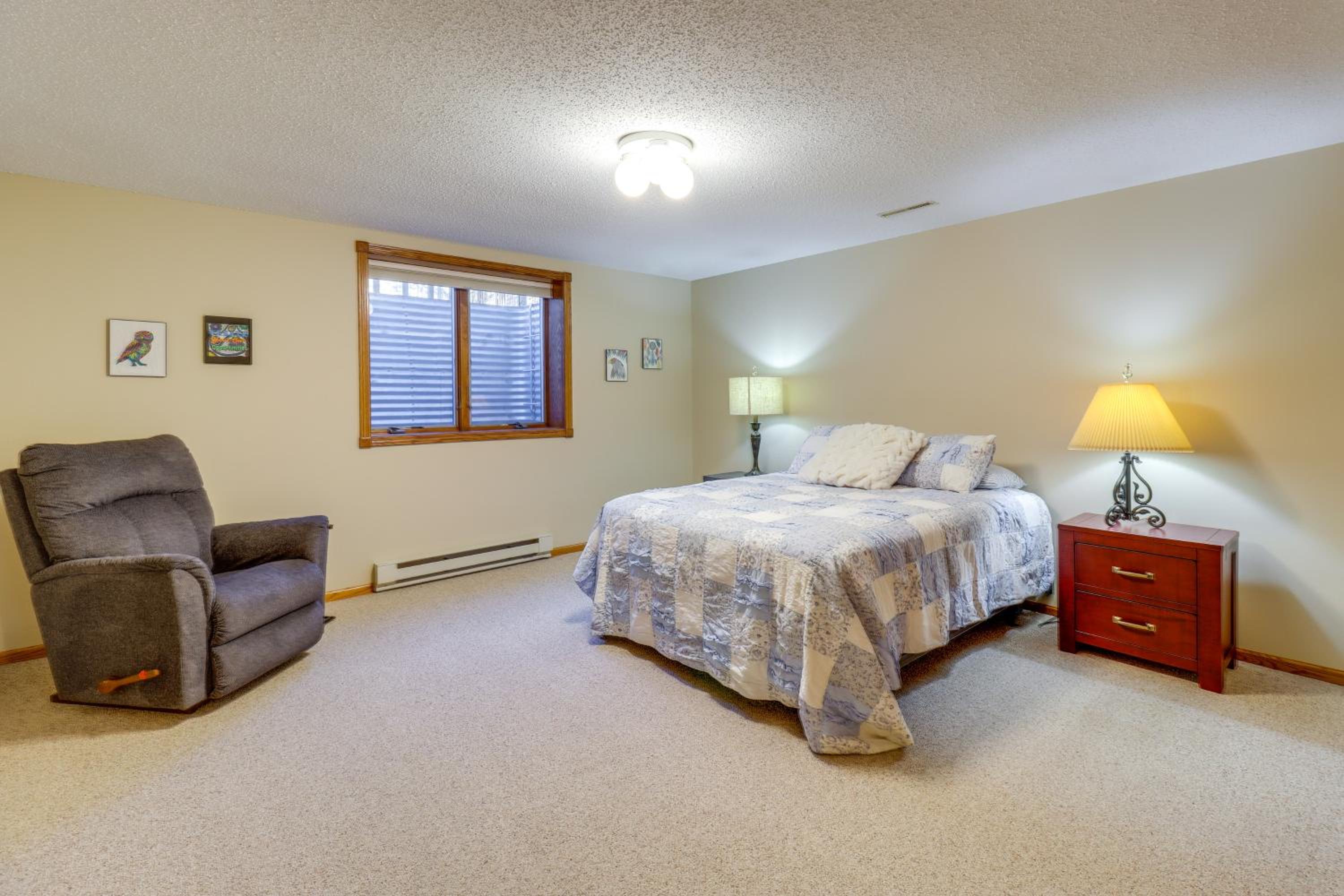 Work and Play Pet-Friendly Fargo Home 6 Mi to Dtwn
