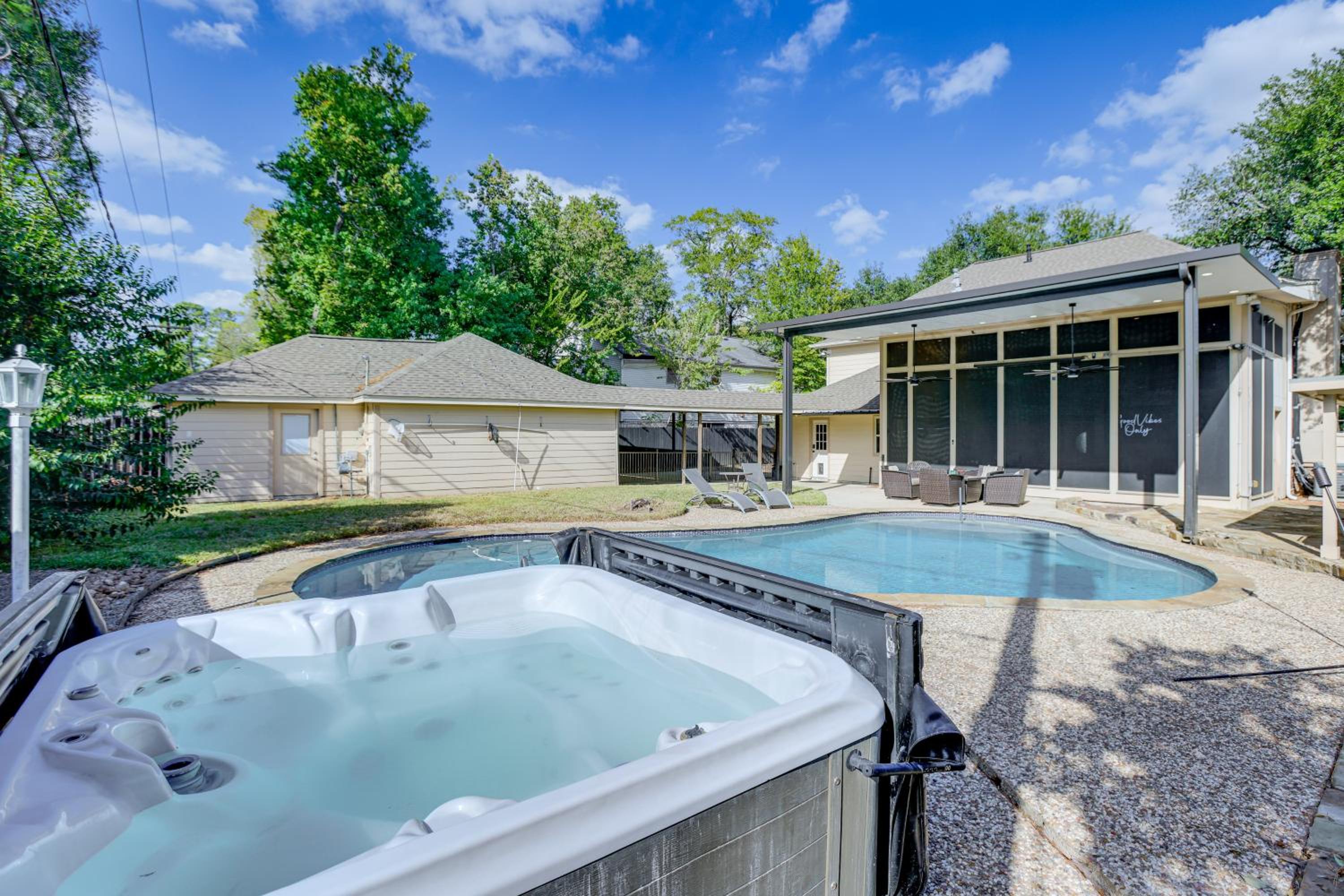 Heated Pool, Hot Tub, Game Room: Houston Group Gem view 3
