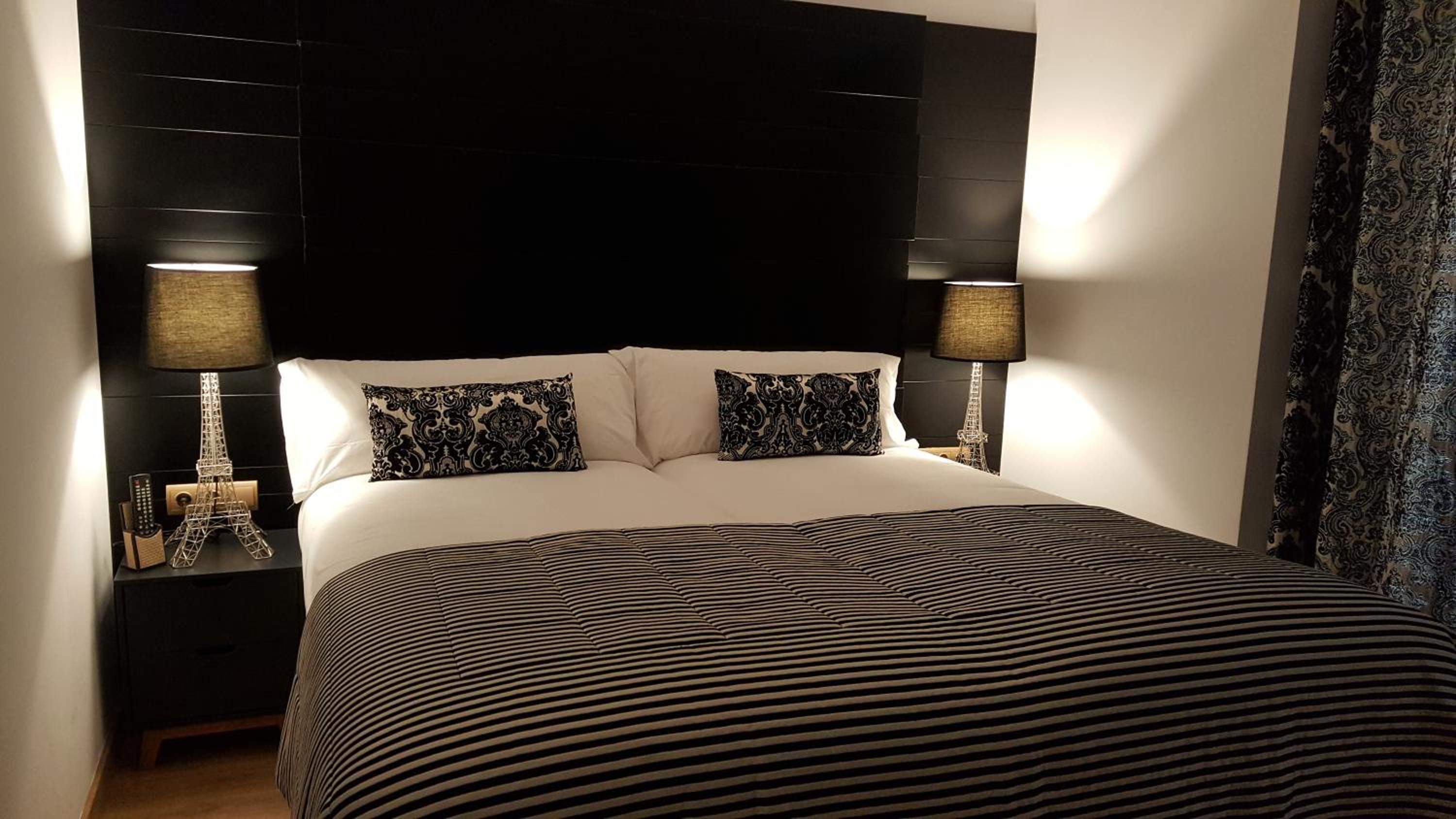 Apartamentos Art Suite Santander