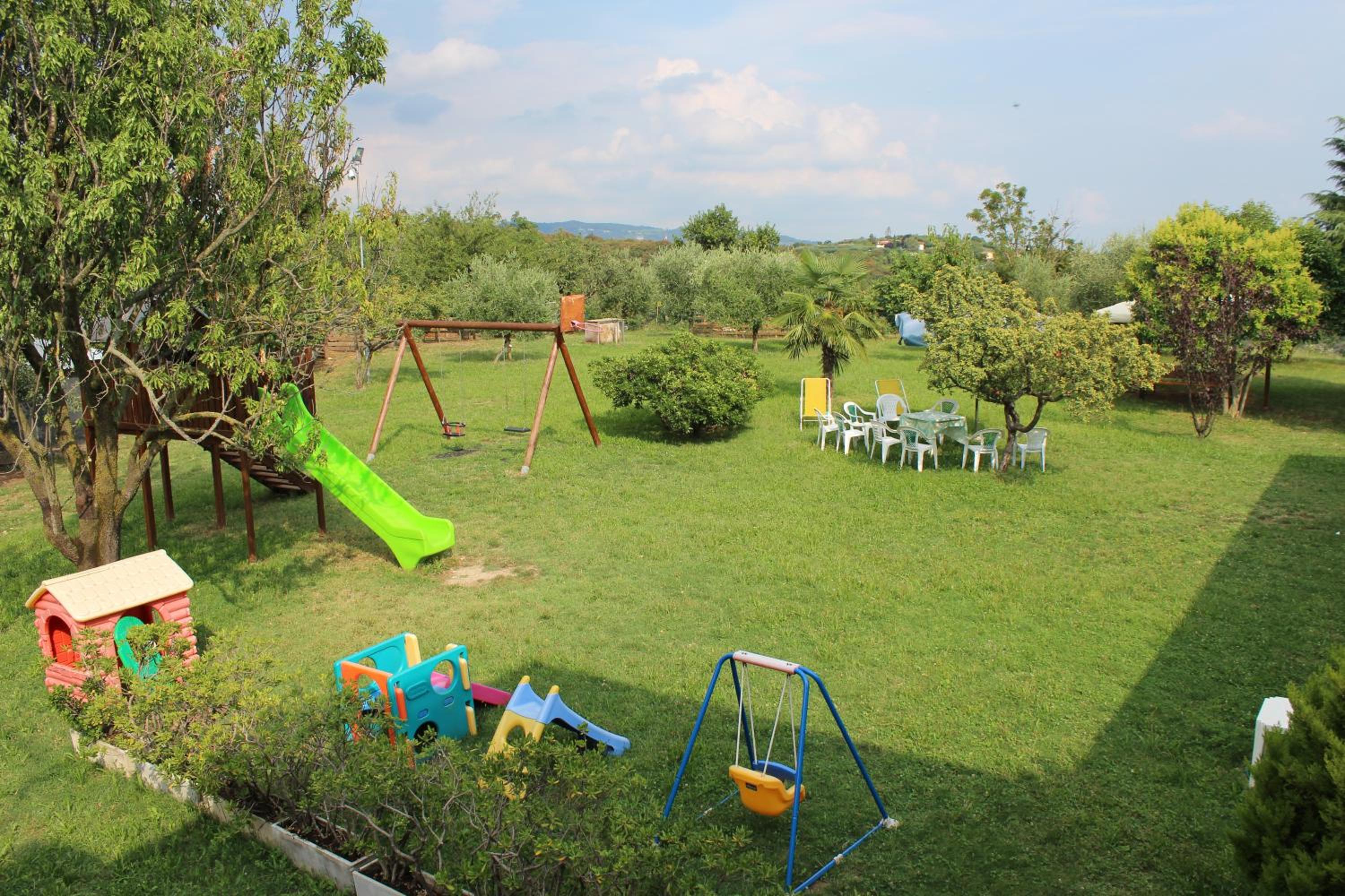 Photo 49