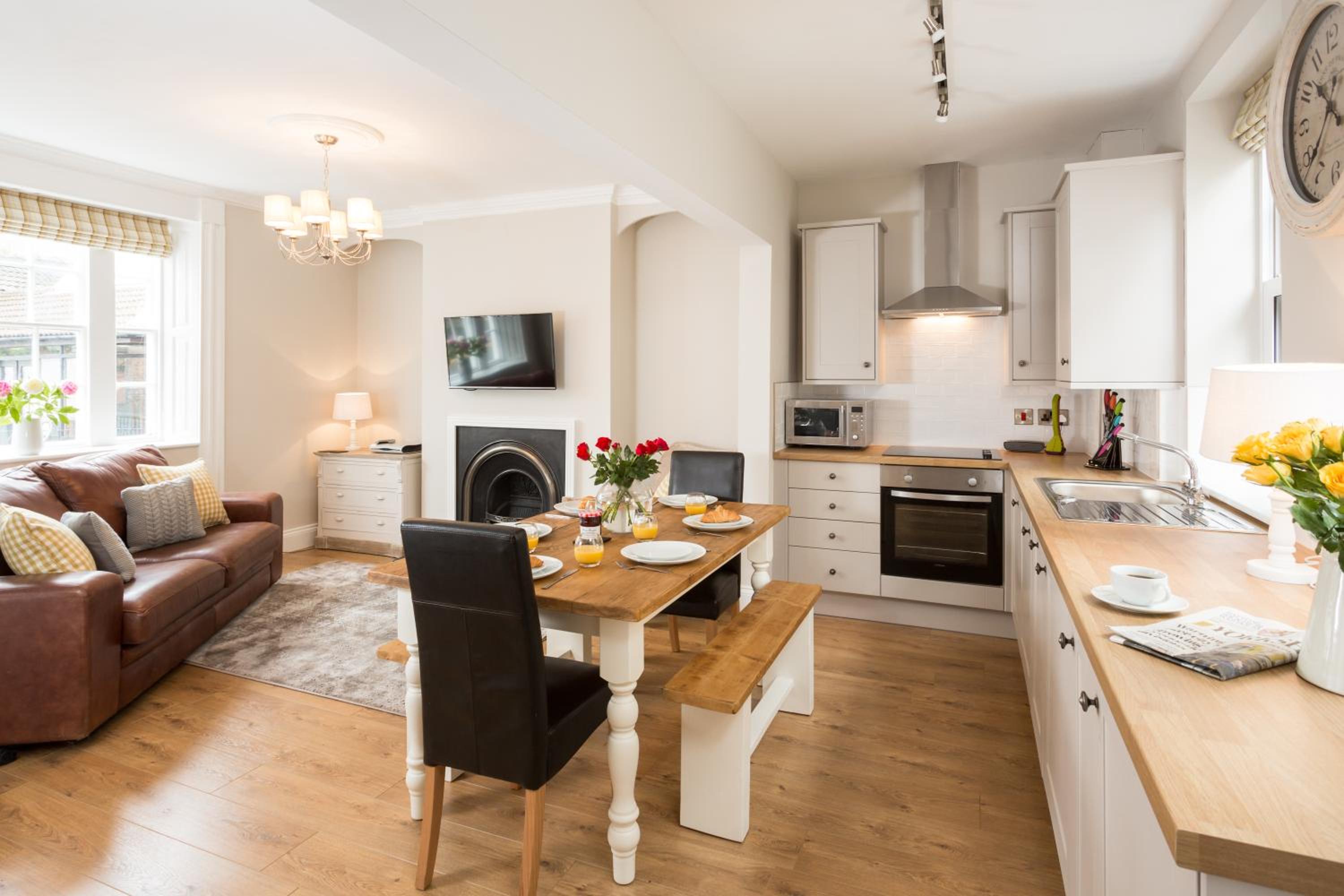 Cintra House