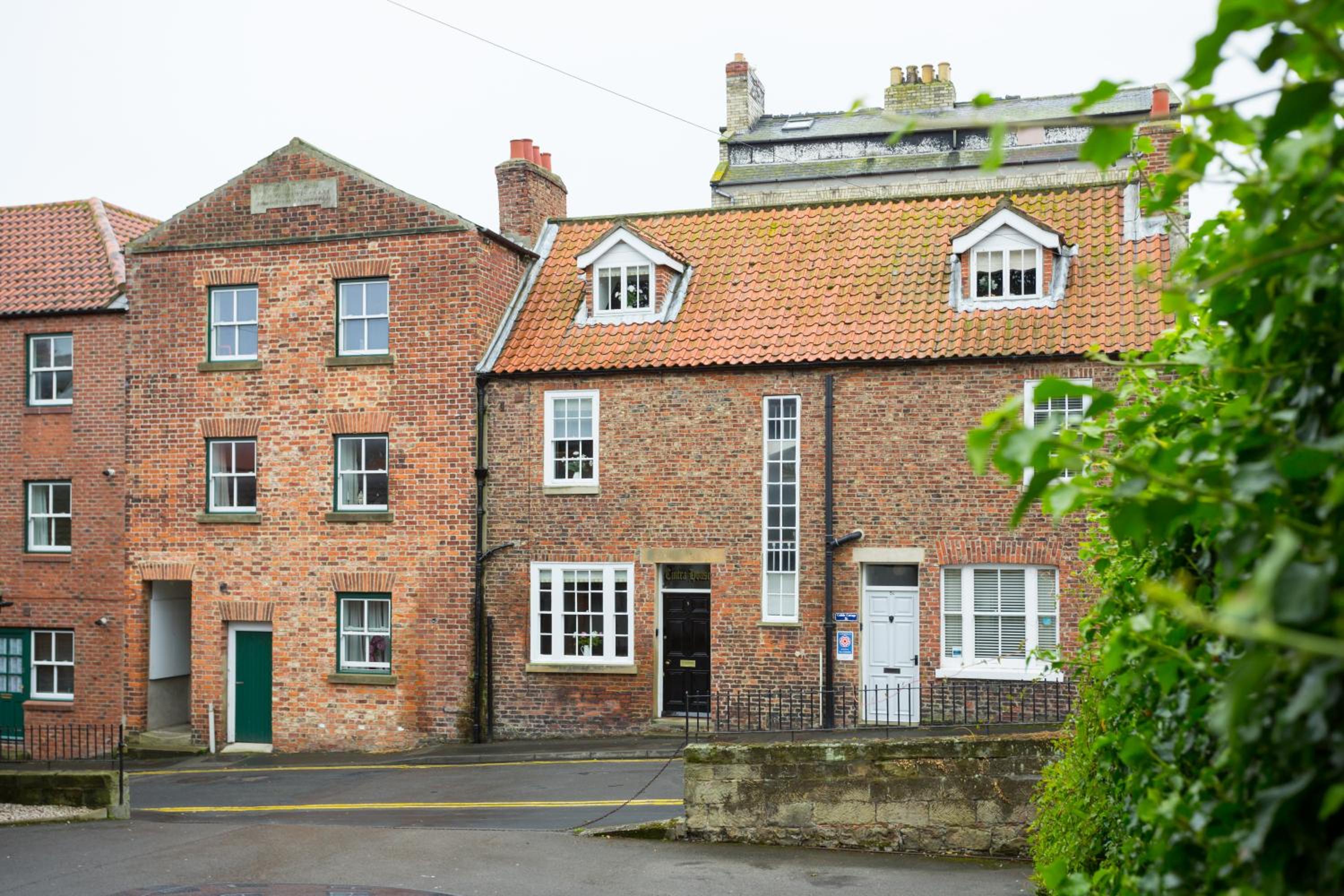 Cintra House