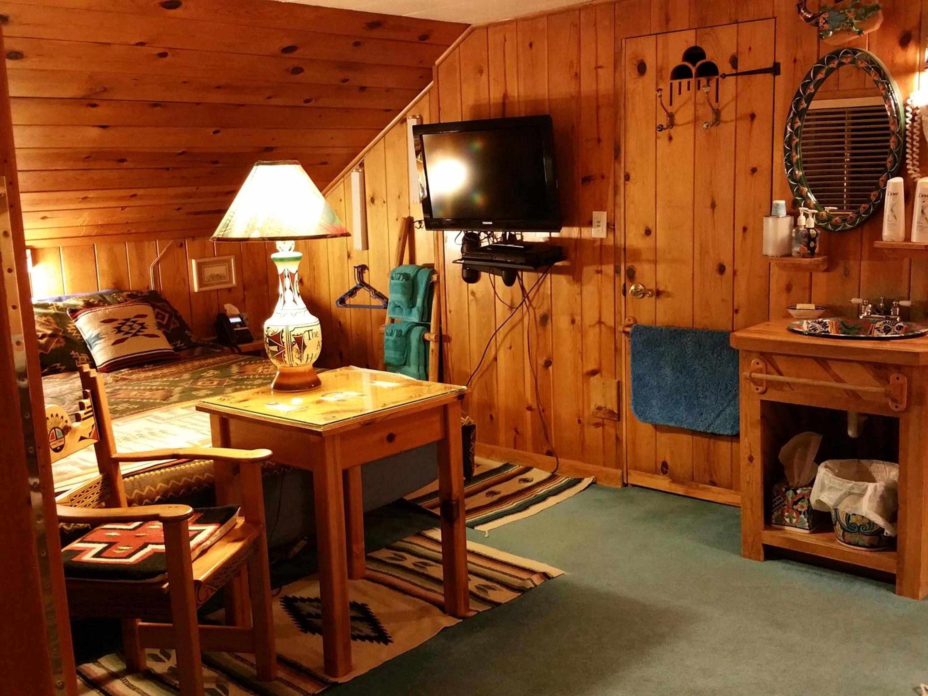 Inn at Halona