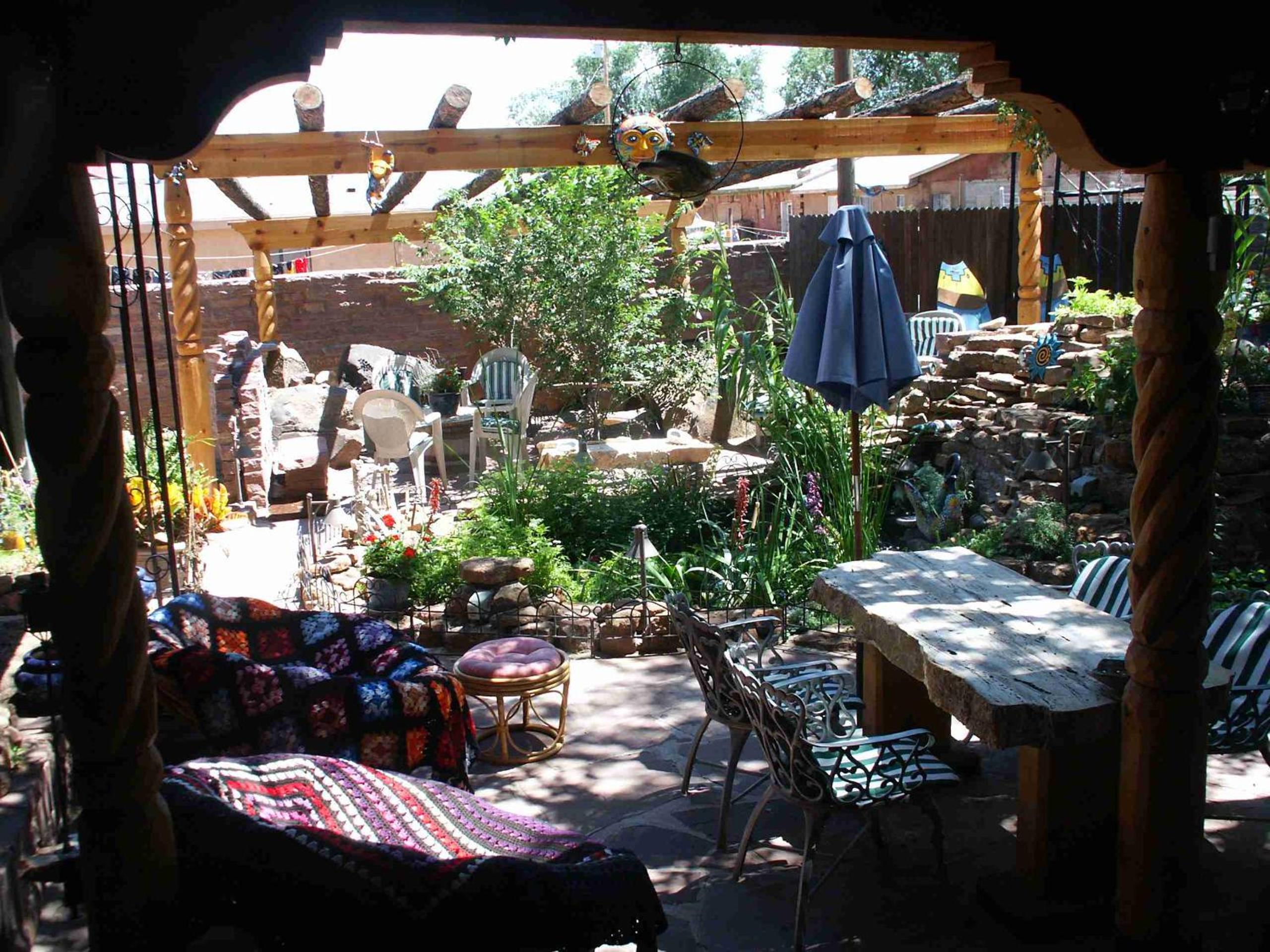 Inn at Halona