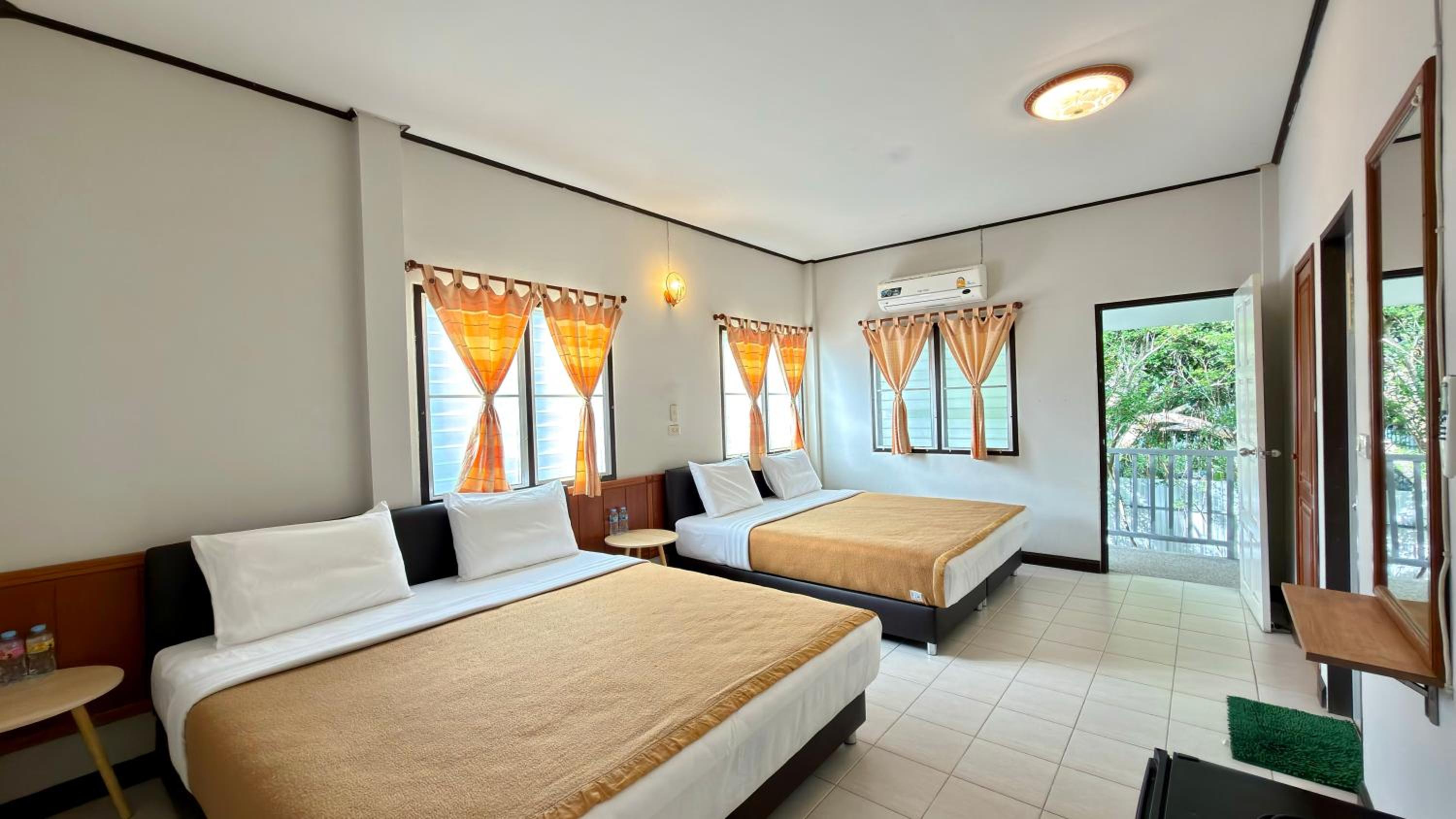 Orchard House Resort