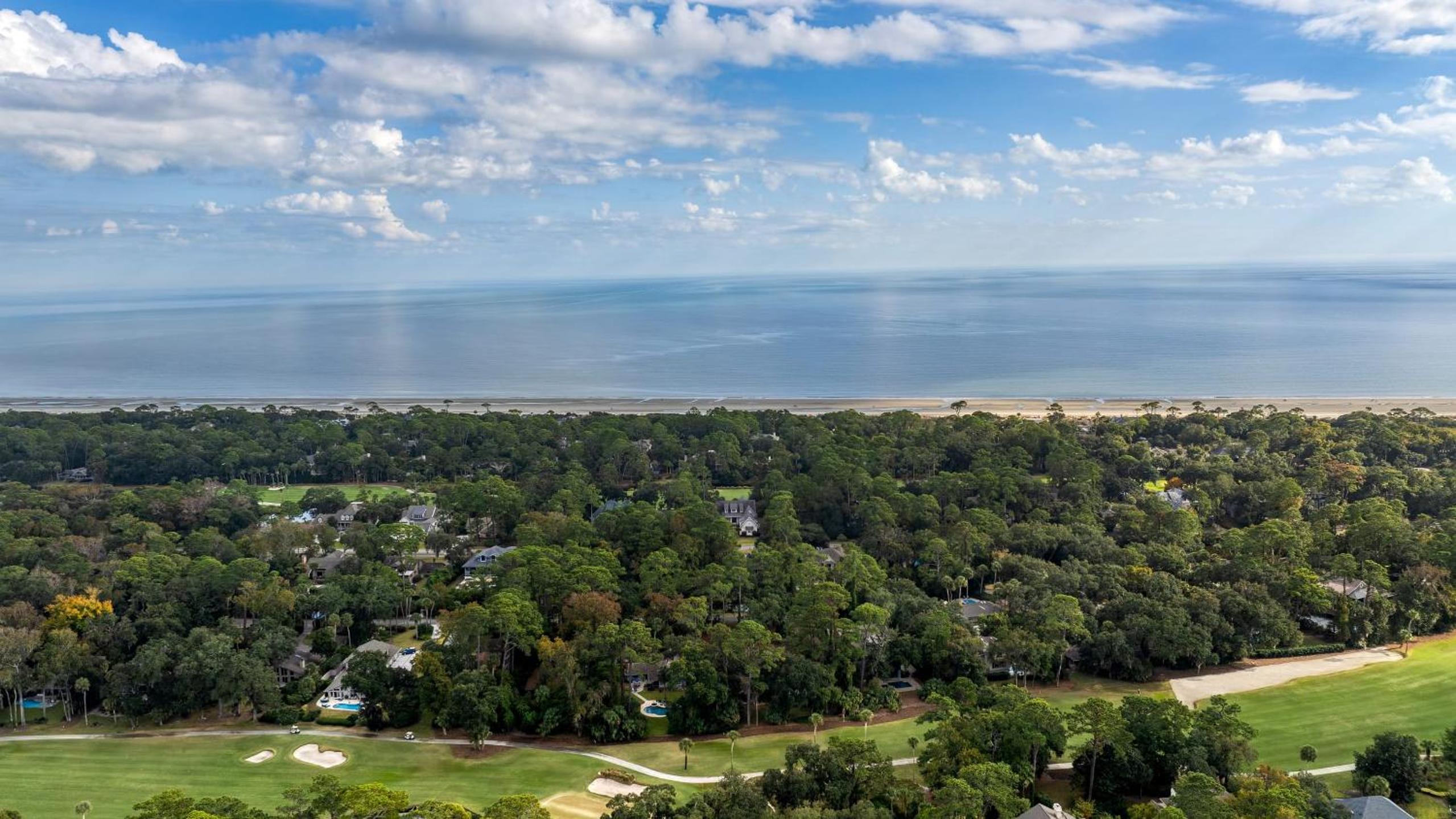 Pool Hot Tub Fairway Views Quick Bike Ride to Beach Loblolly Retreat by Avantstay