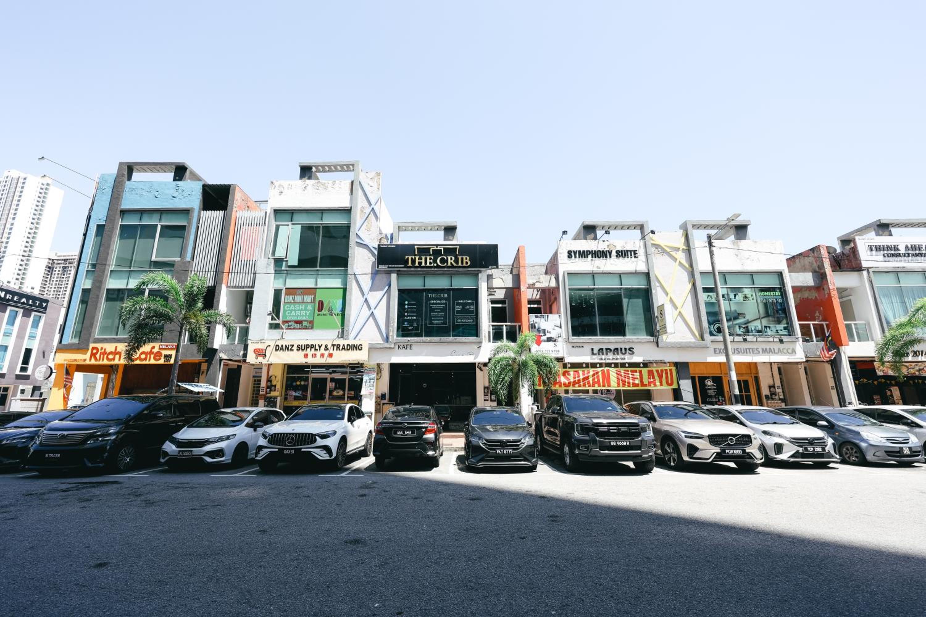 The Wave Residence in Malacca by Green Home