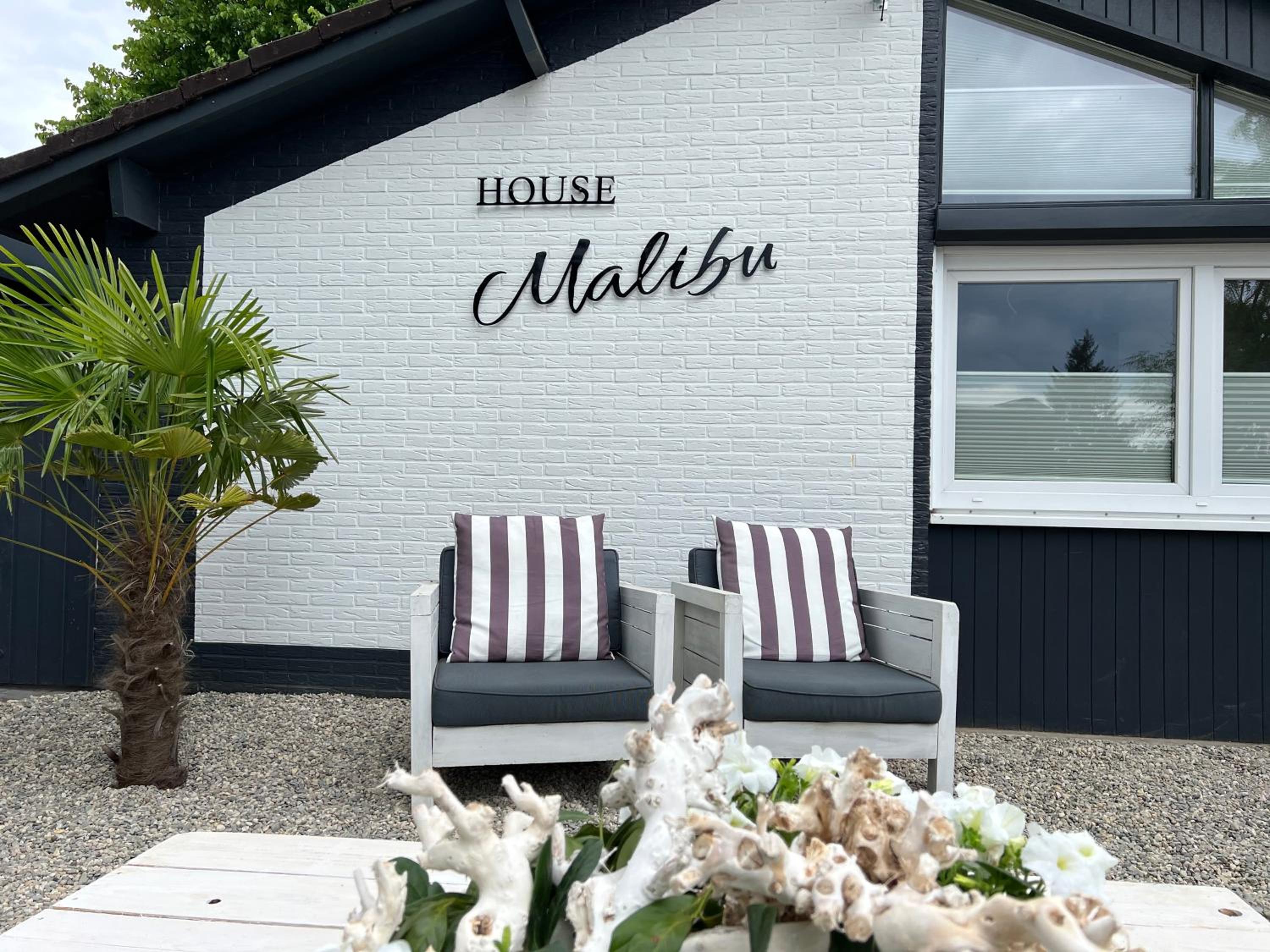 Ferienwohnung MALIBU S am See