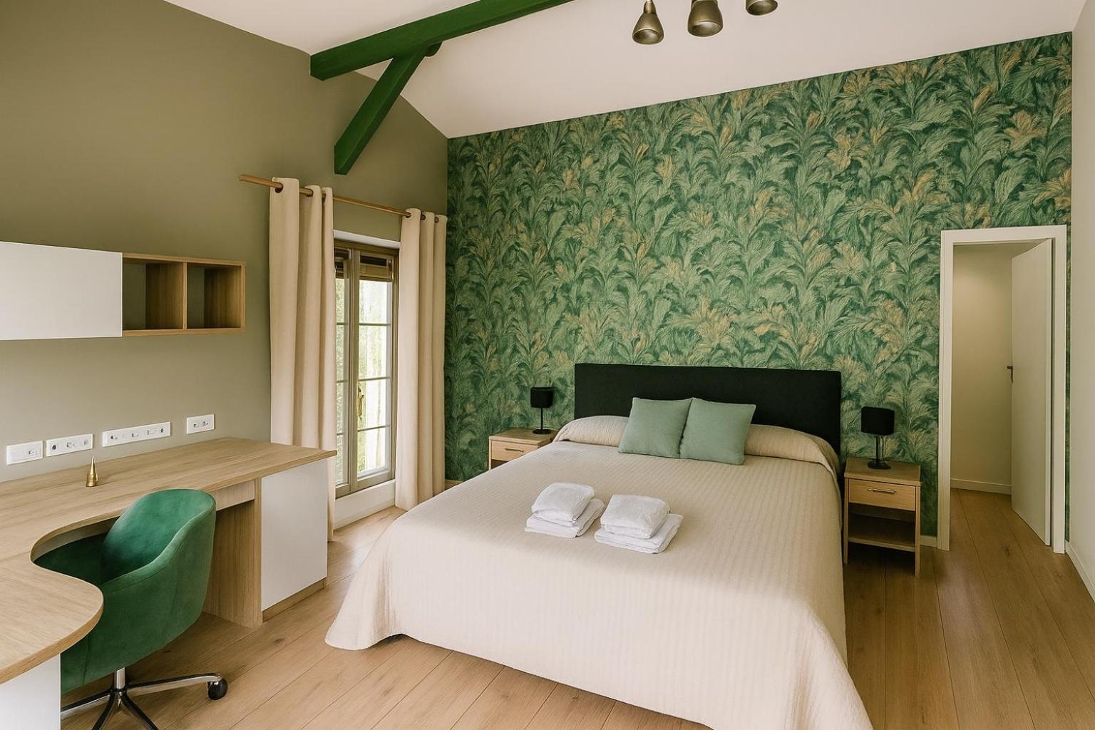 Chalet de 95m2 au cœur du Pays d'Auge, en Normandie avec Piscine et Jacuzzi
