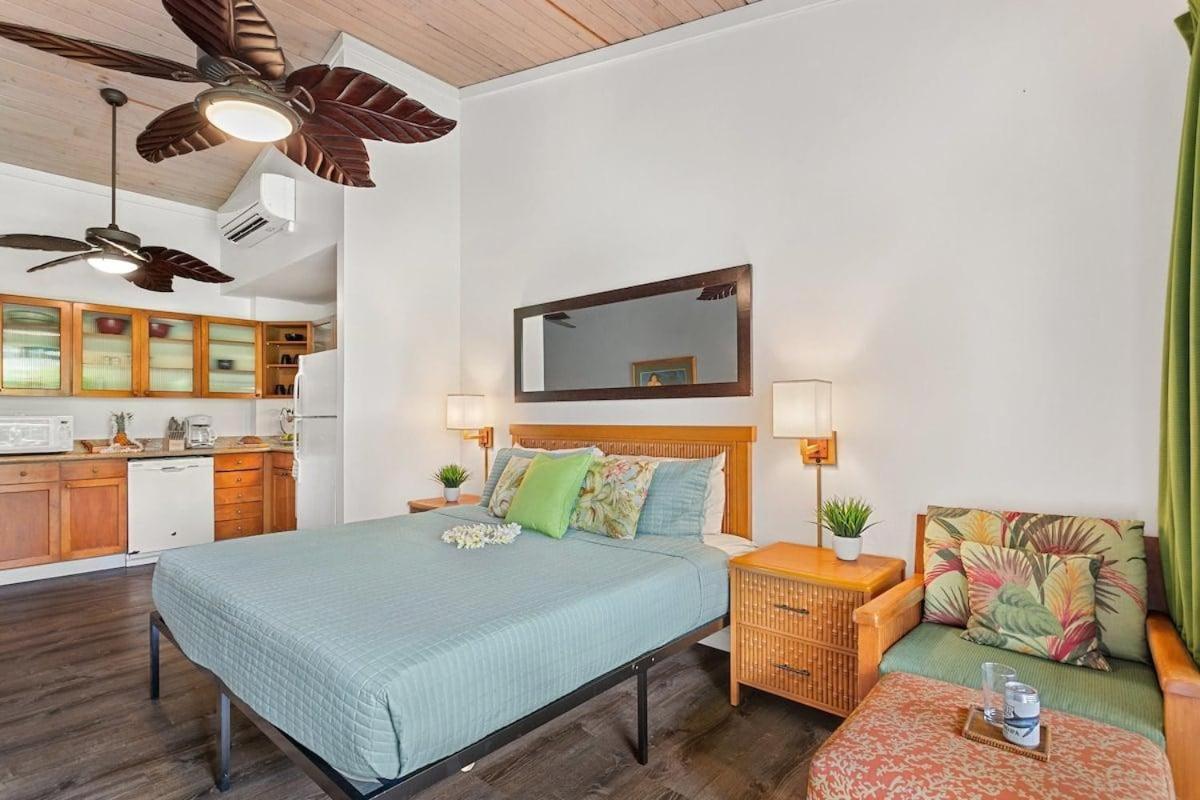 Napili Shores D227 · NS D227 OceanFront Resort w Pool