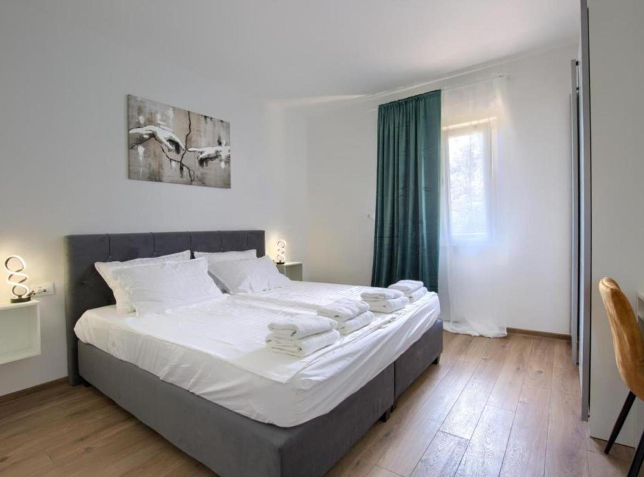 Apartments Mons