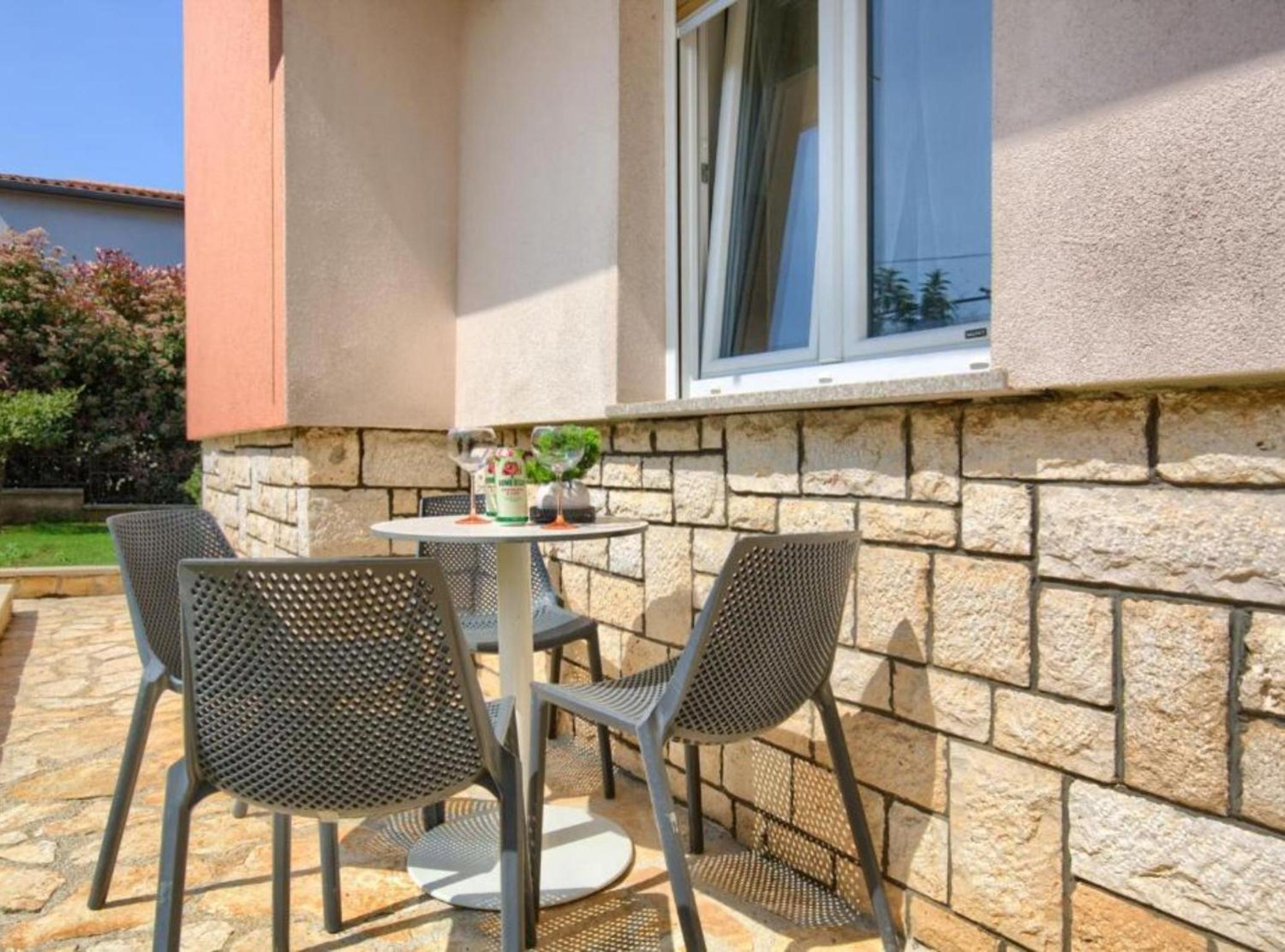 Apartments Mons