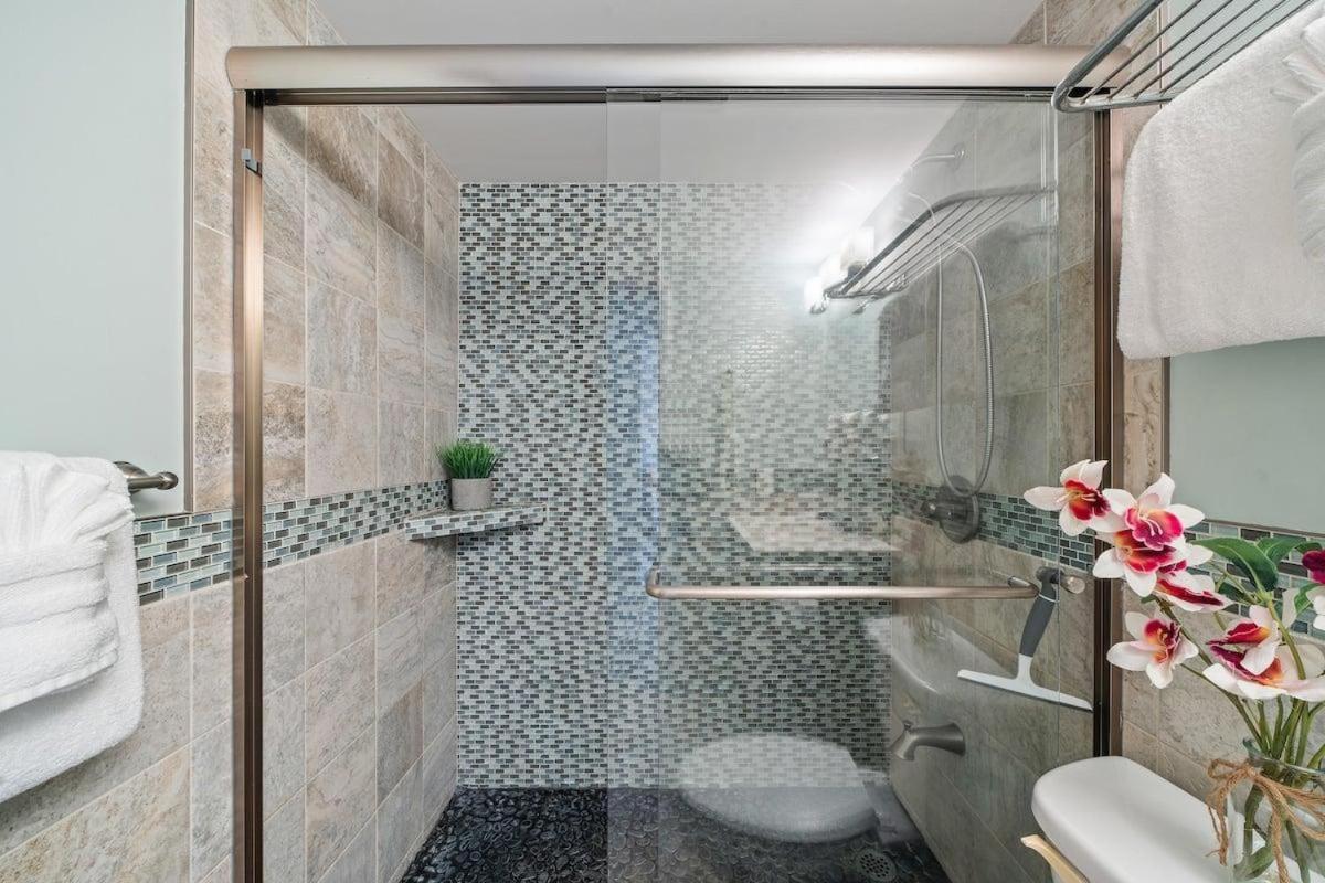 Pacific Shores B303 · PacSB303 Spacious Kihei 2BR w/Pool, AC & S